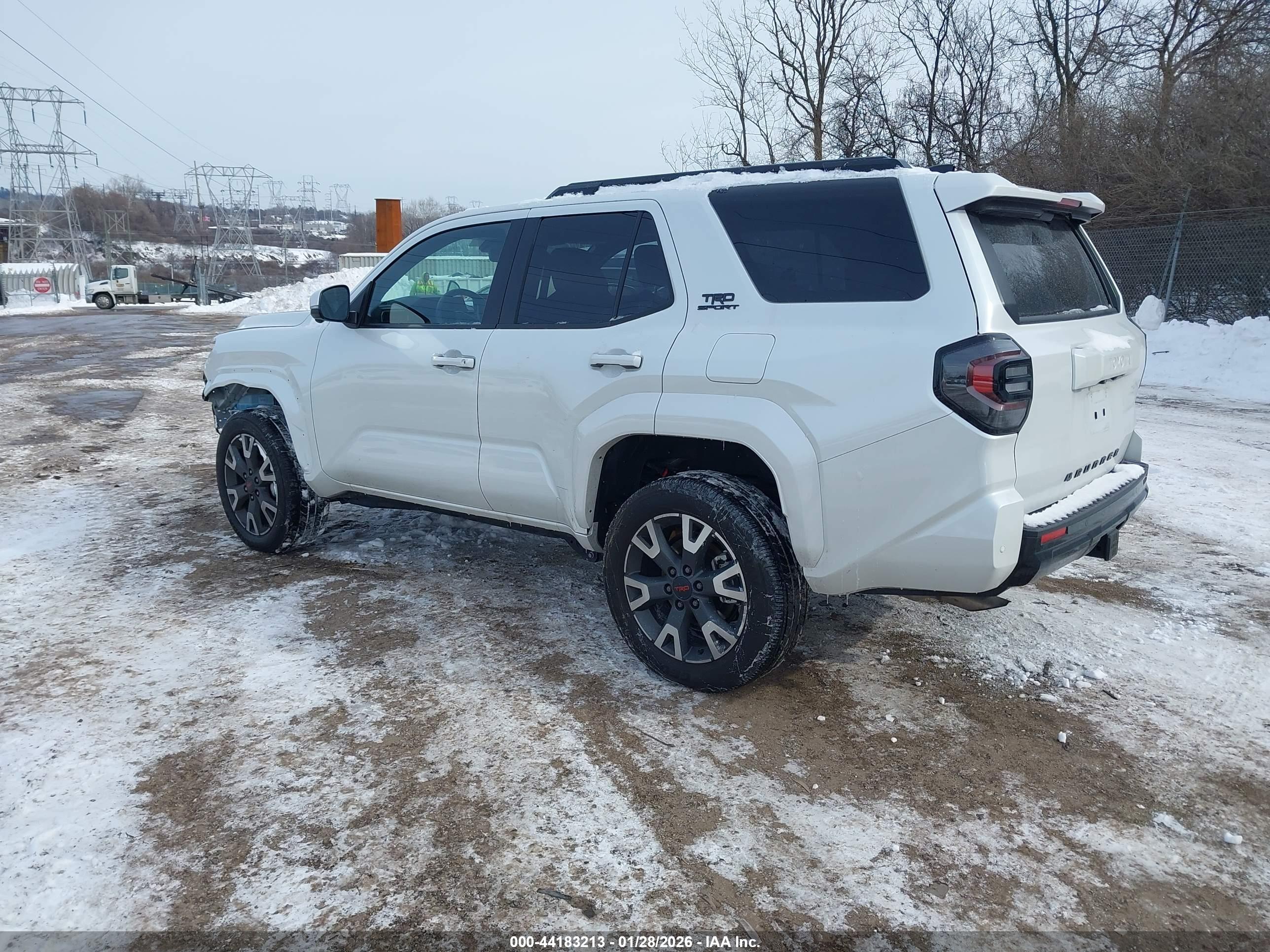 TOYOTA 4RUNNER image 3