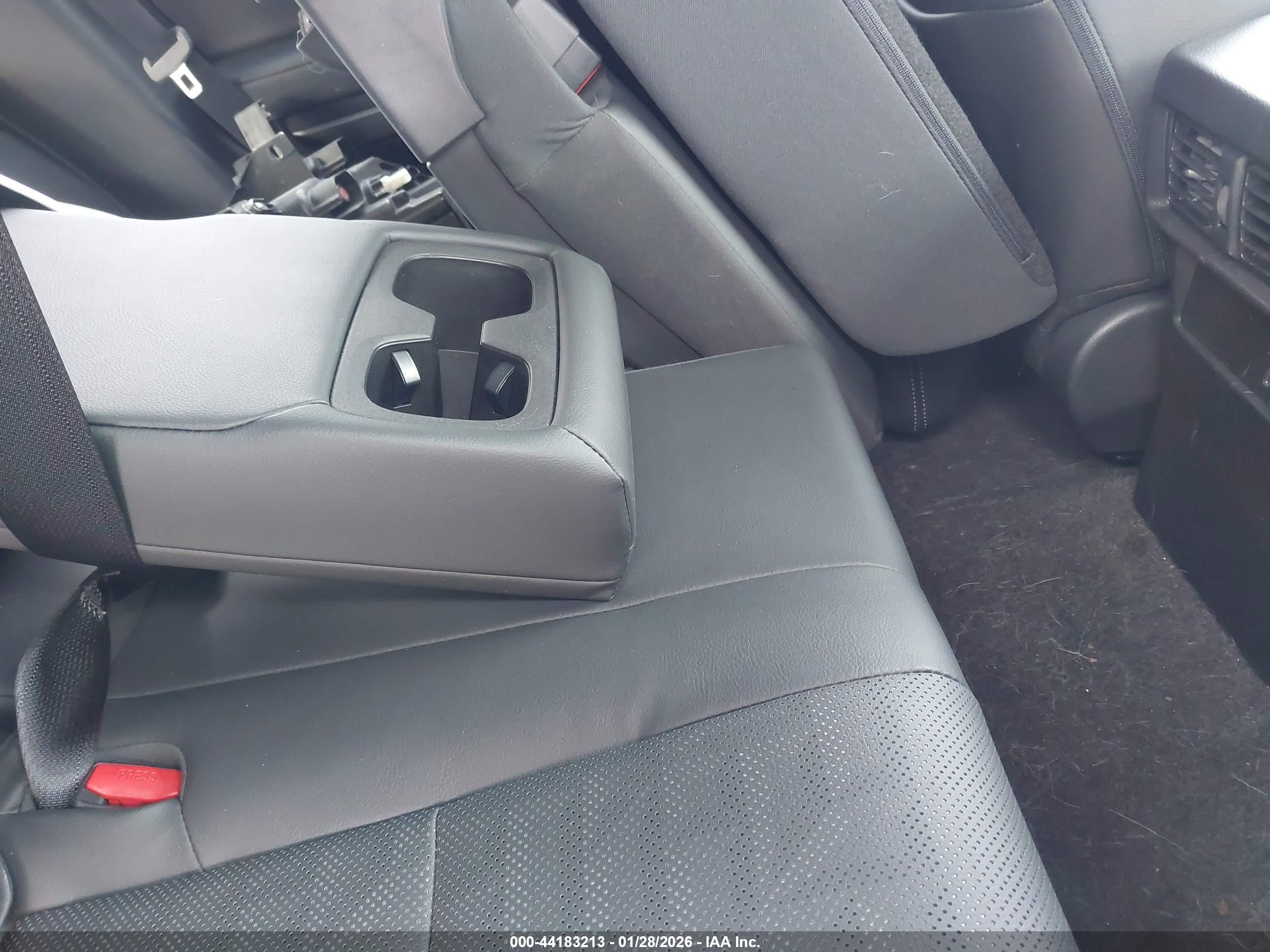 TOYOTA 4RUNNER image 8