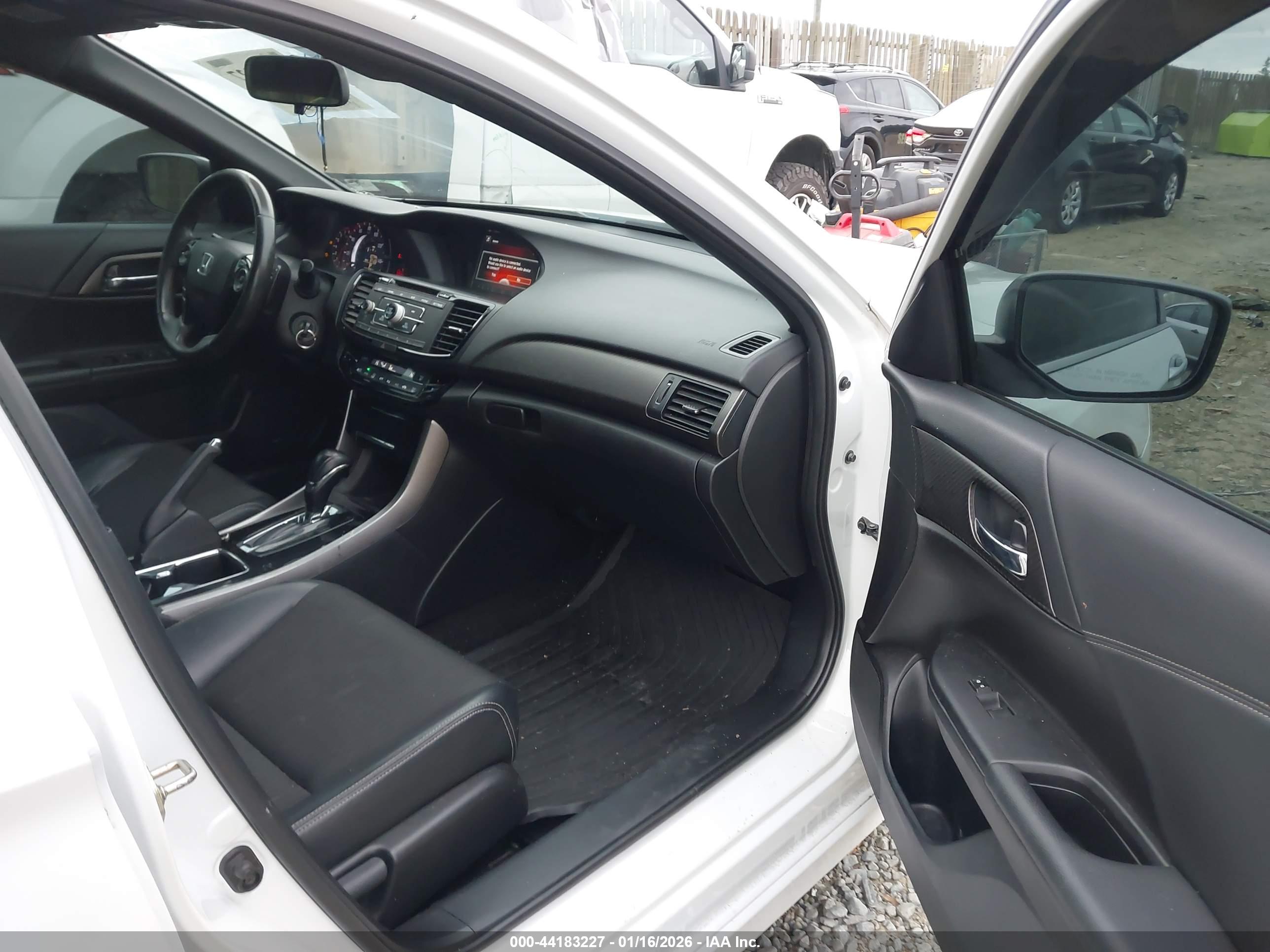 HONDA ACCORD image 5