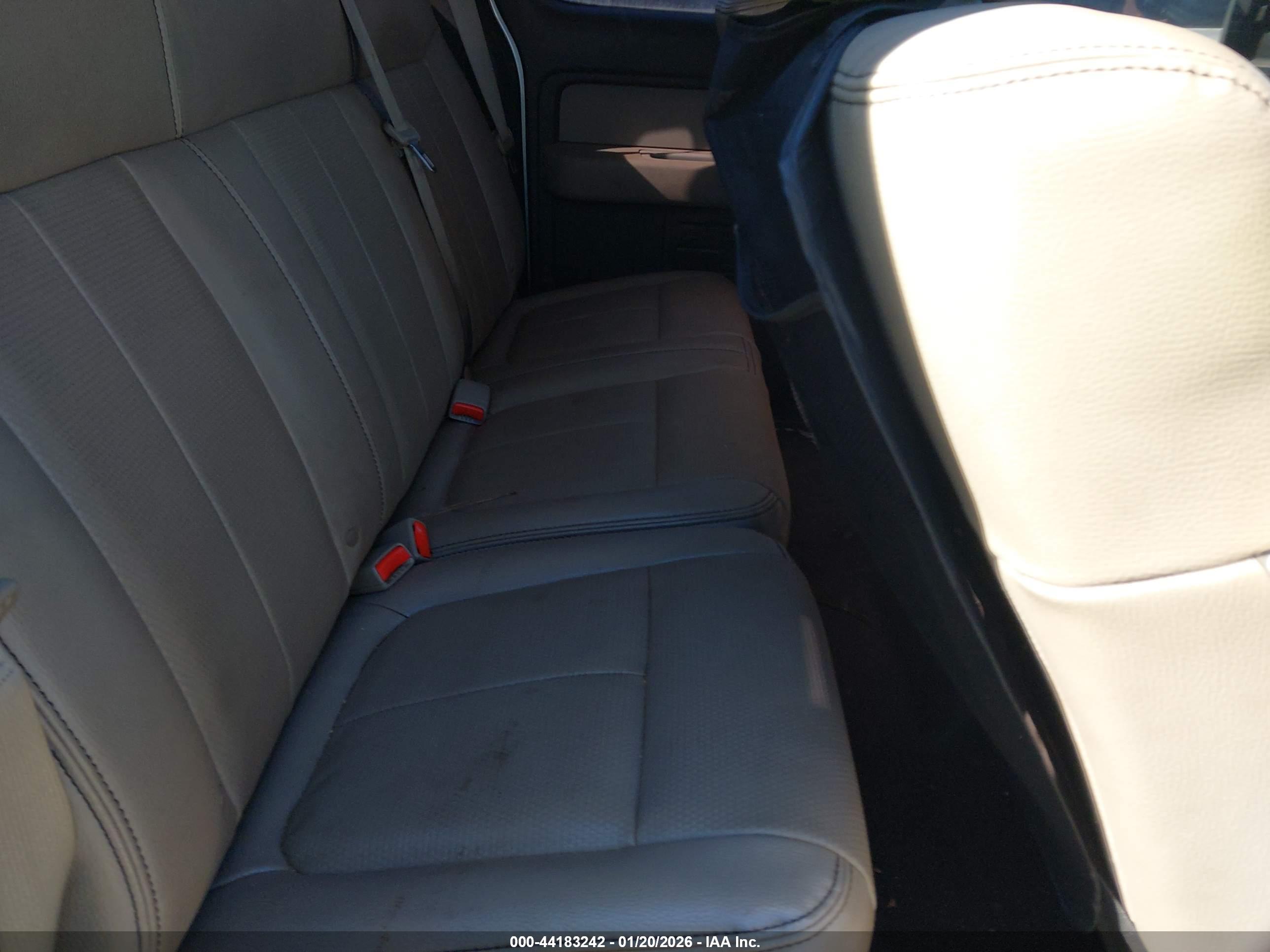 FORD F-150 image 8