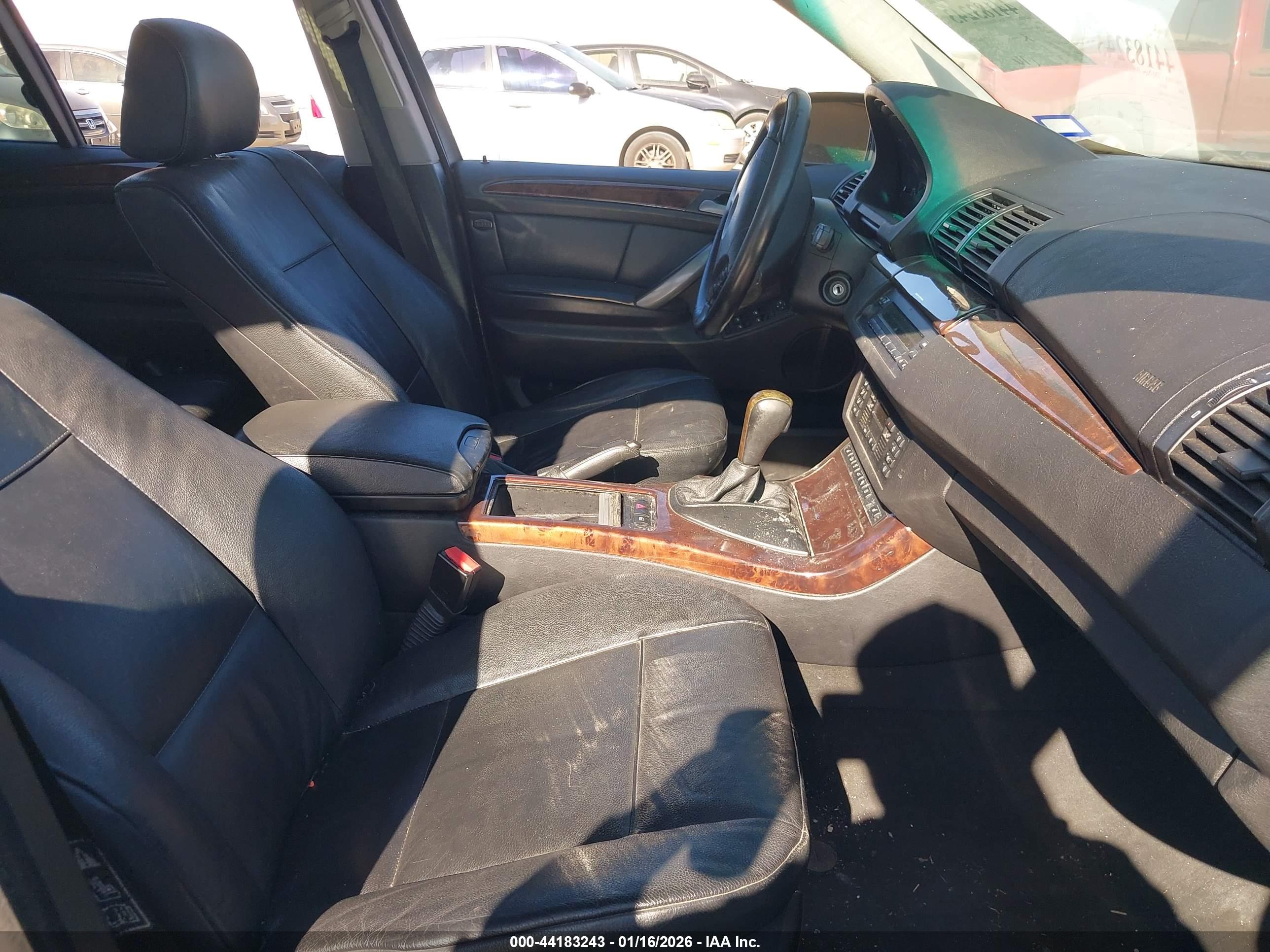 BMW X5 image 5