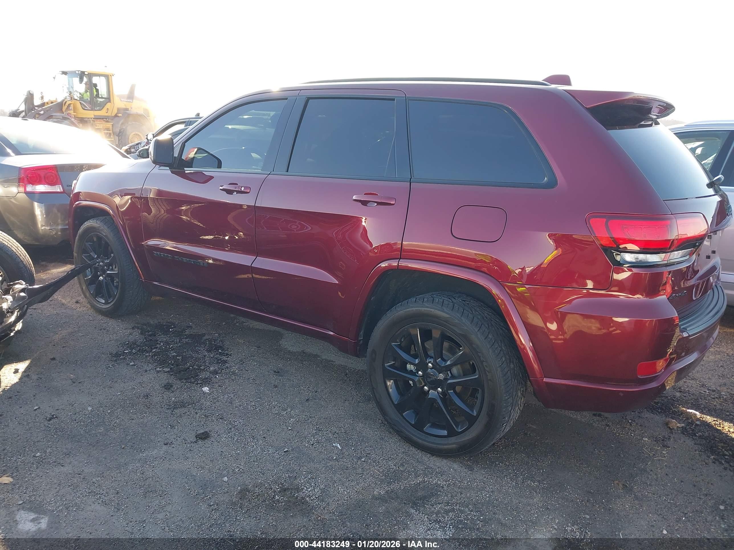 JEEP GRAND image 3