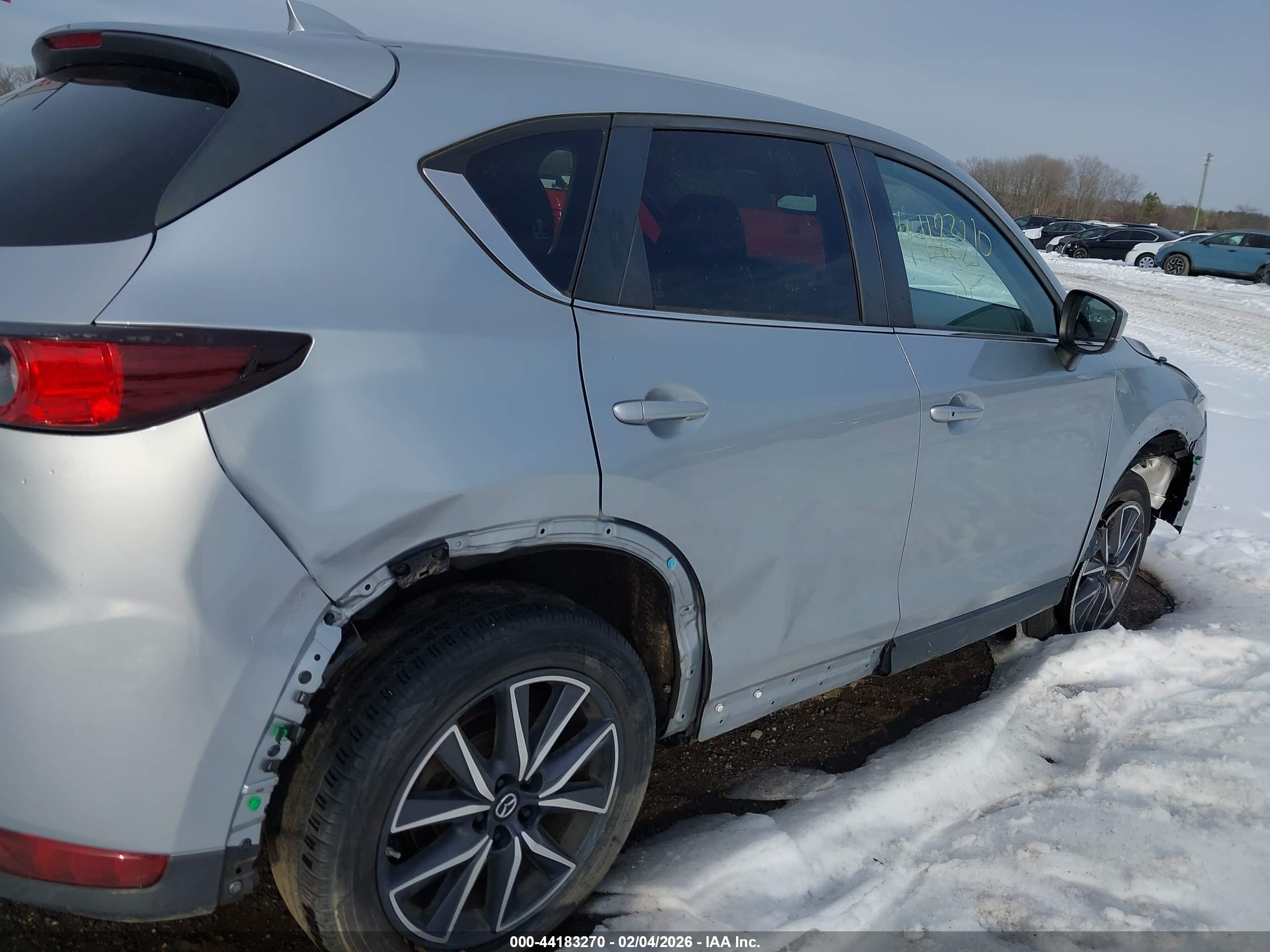 MAZDA CX-5 image 6
