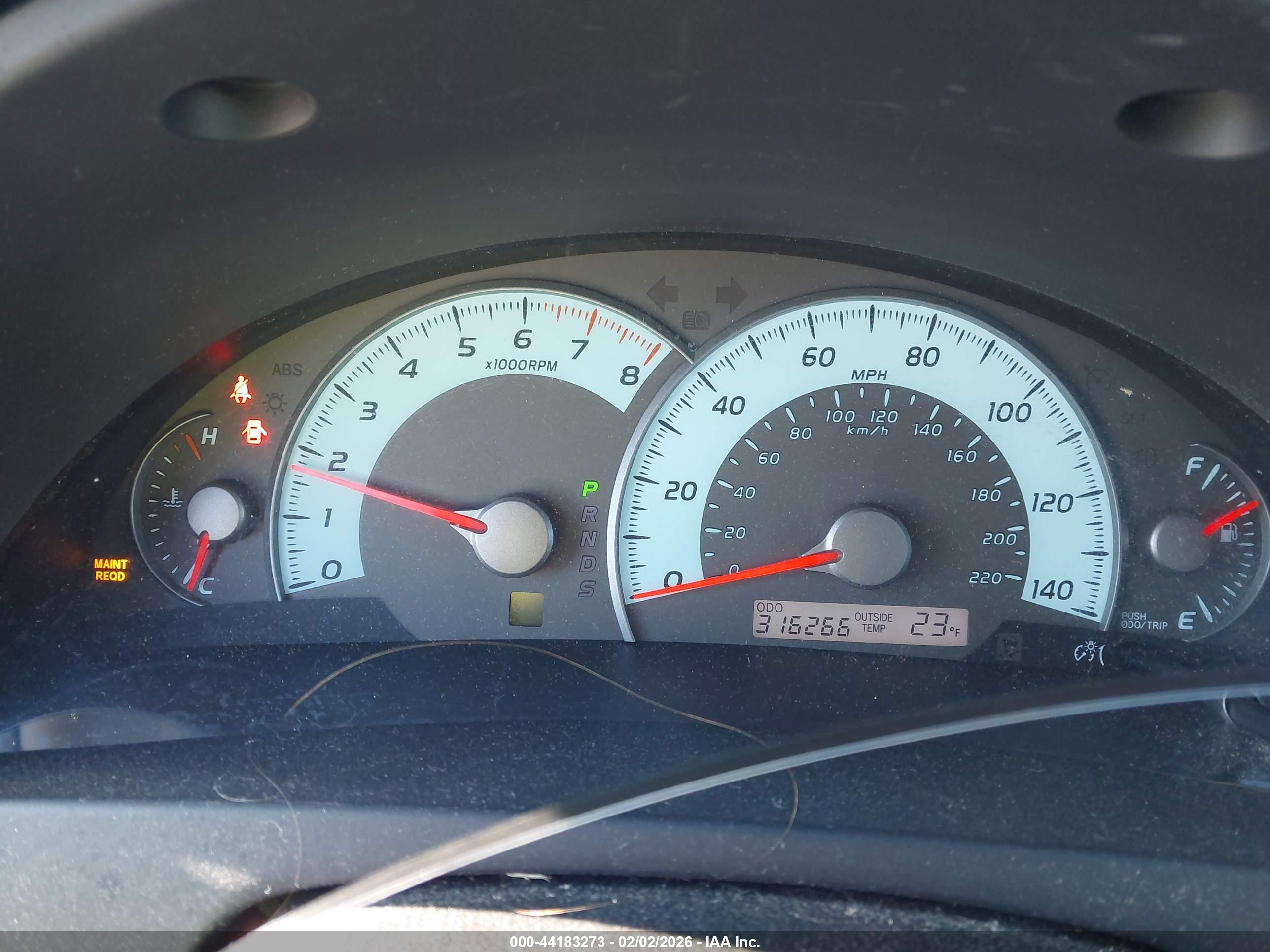 TOYOTA CAMRY image 7