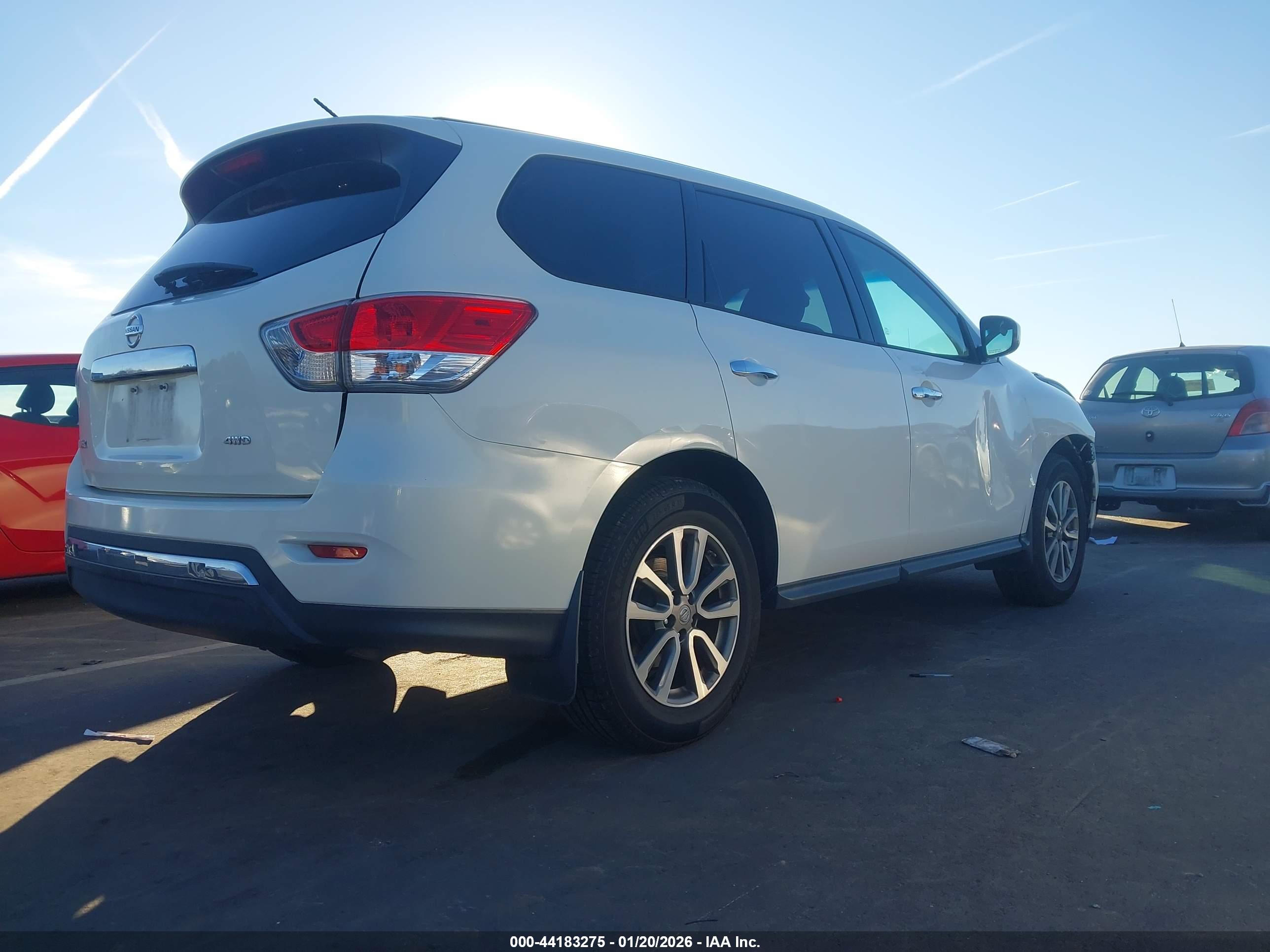 NISSAN PATHFINDER image 4
