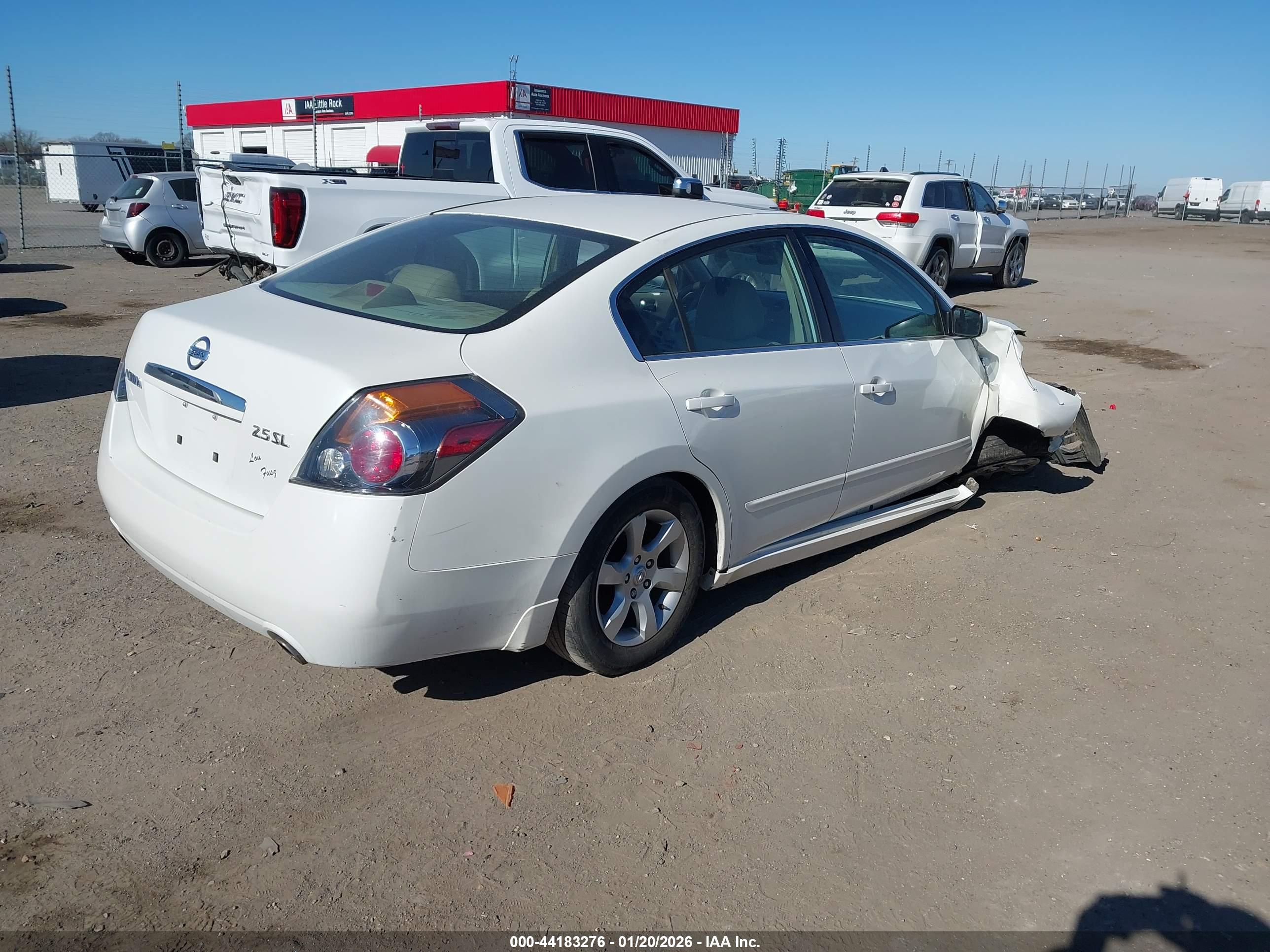 NISSAN ALTIMA image 4