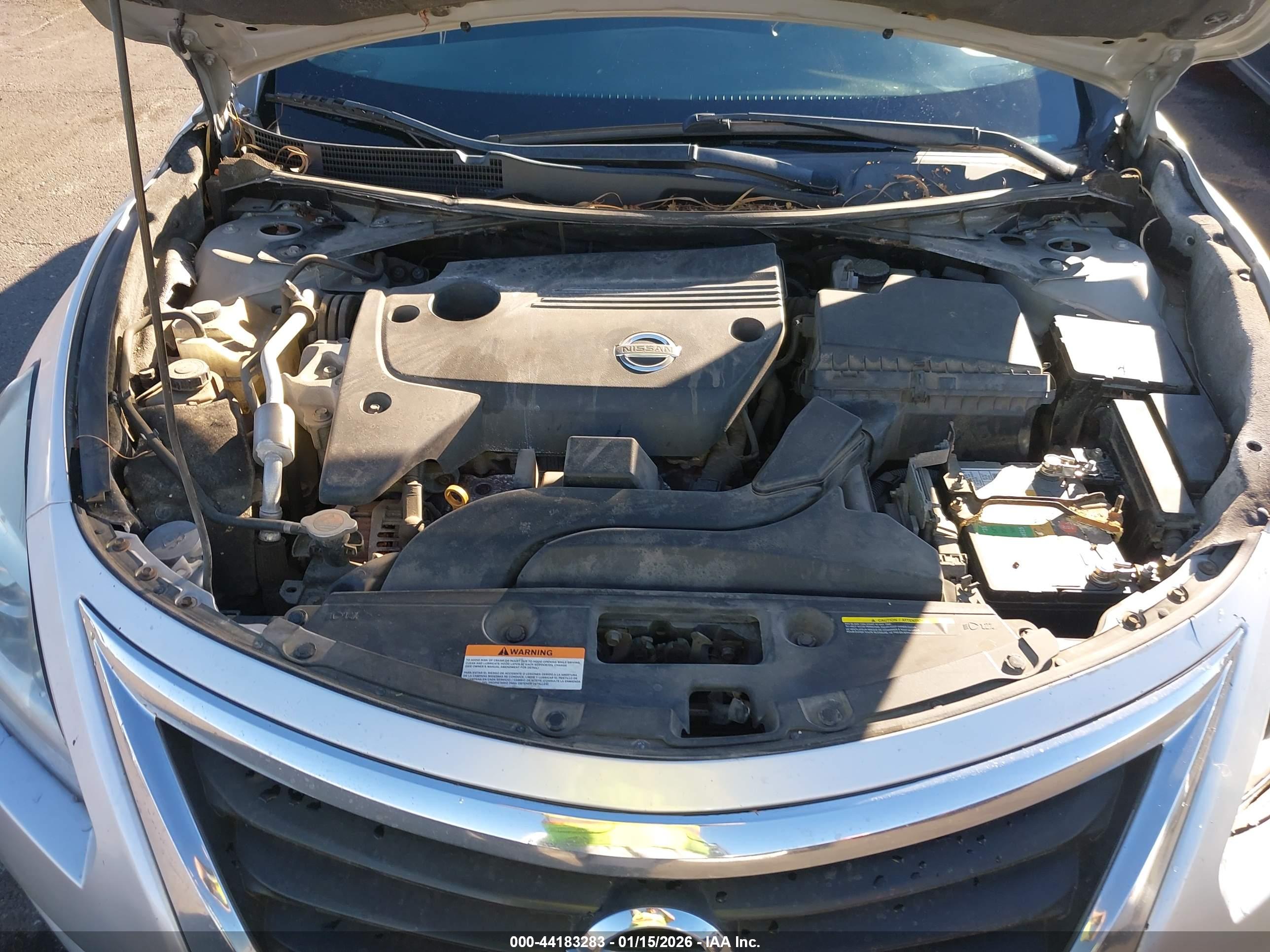 NISSAN ALTIMA image 10