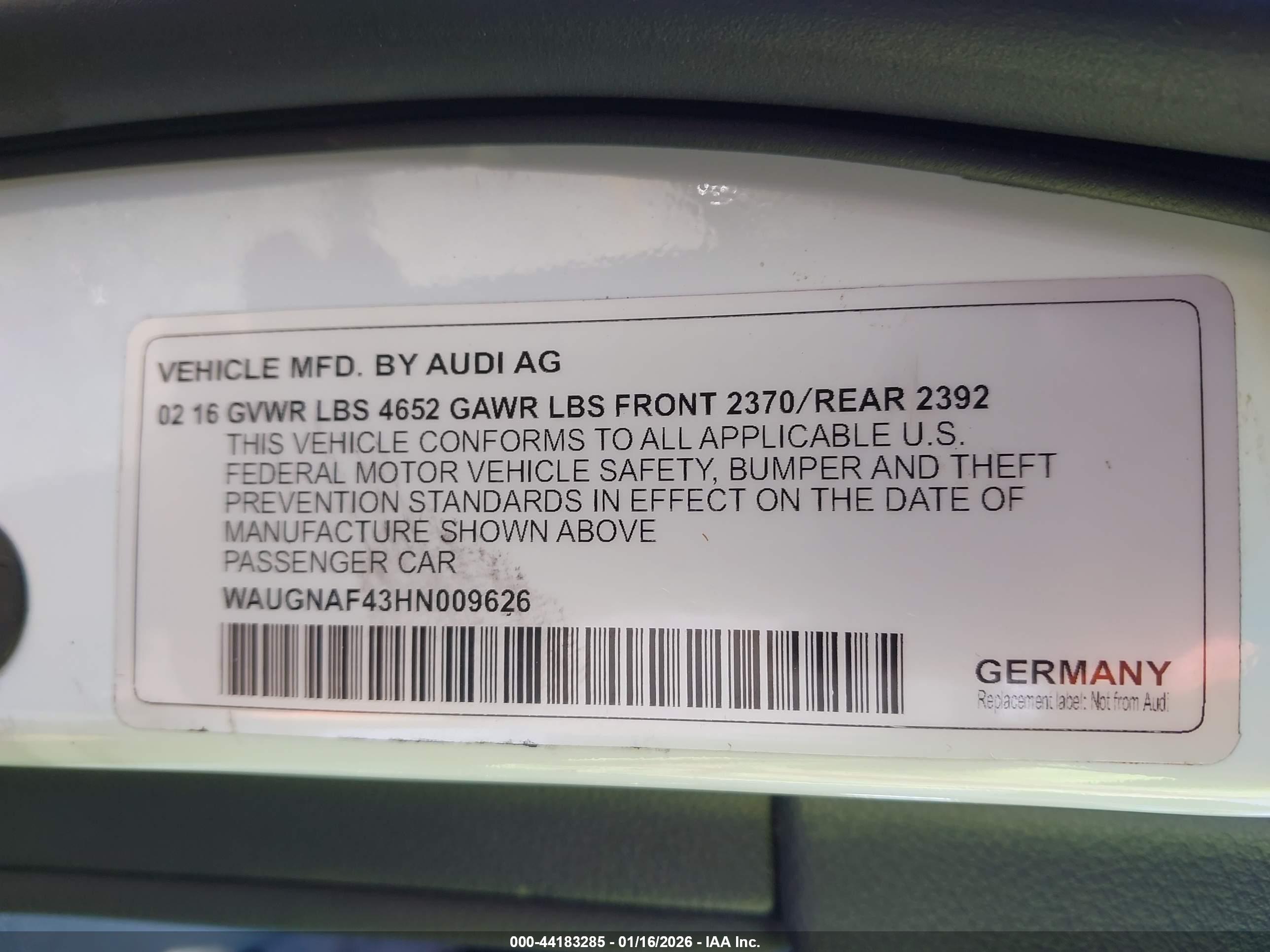 AUDI A4 image 9