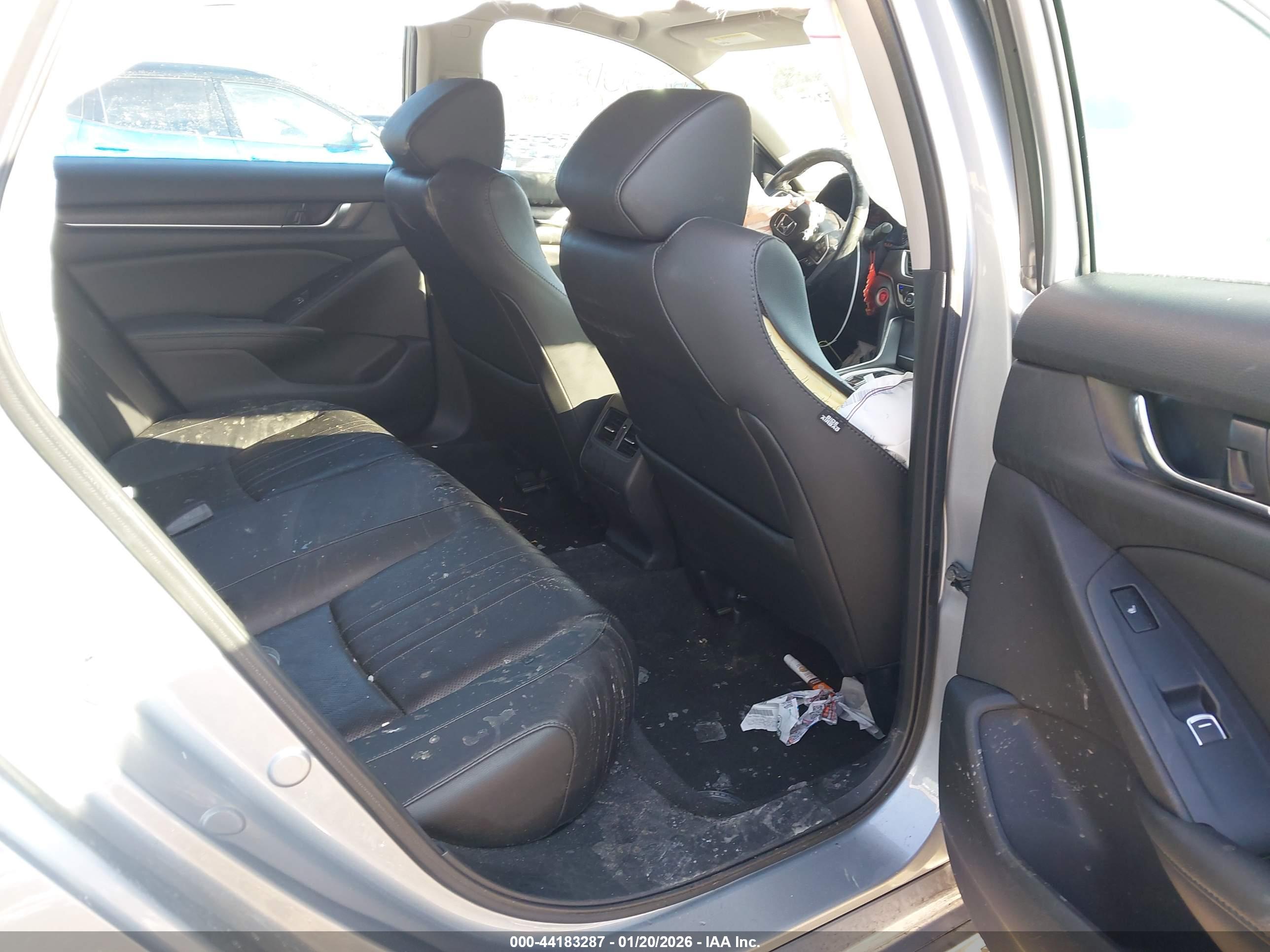 HONDA ACCORD image 8