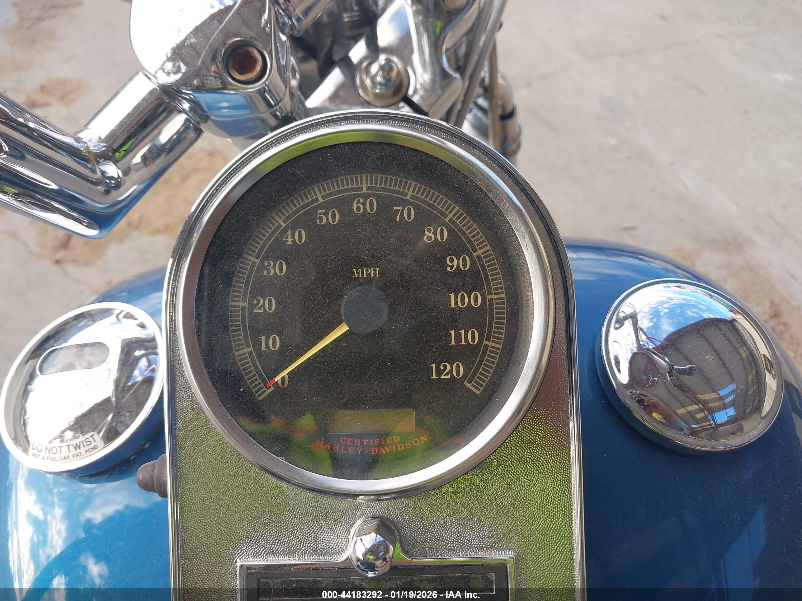 HARLEY-DAVIDSON FXSTSI image 7