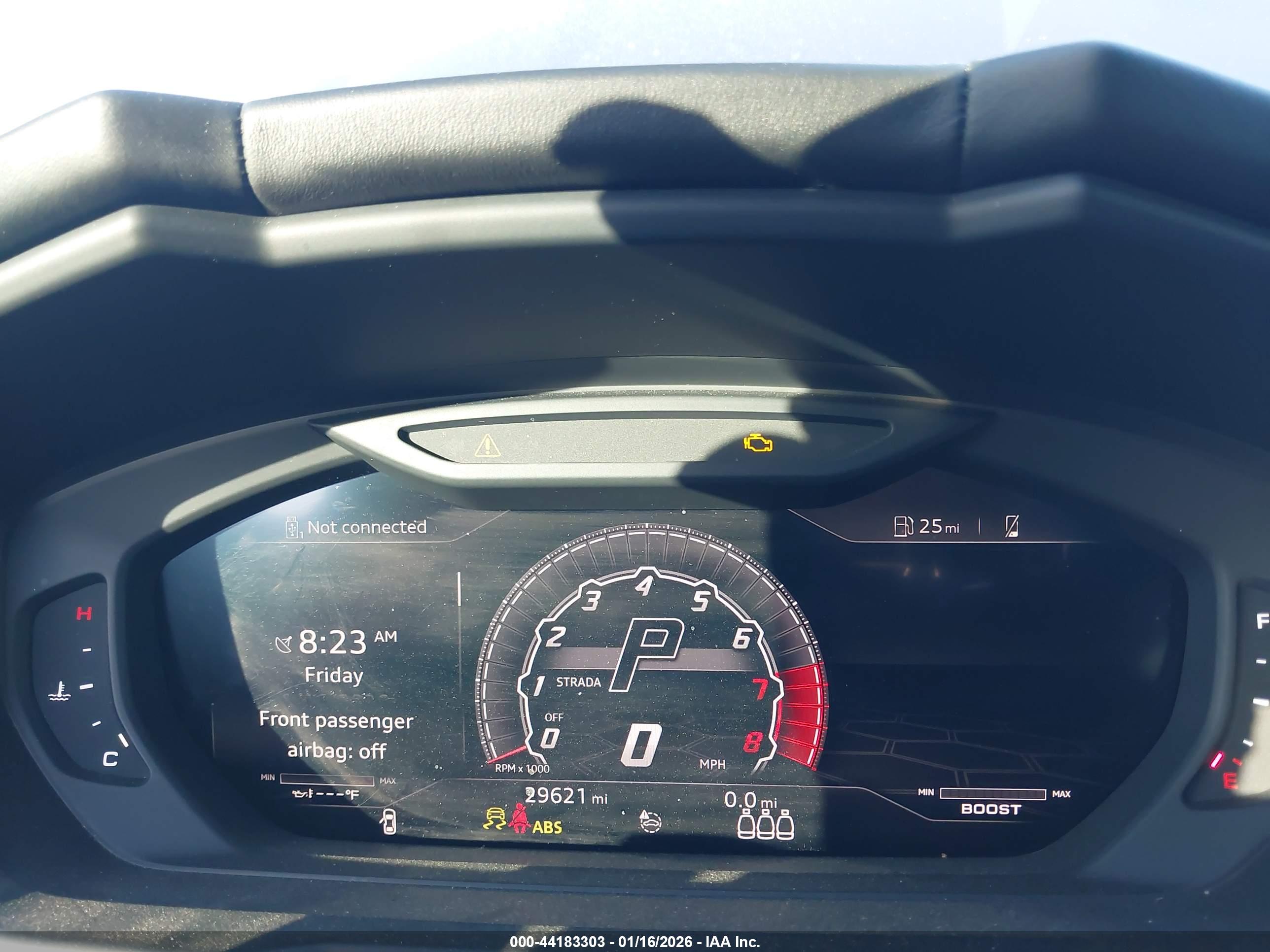 LAMBORGHINI URUS image 7