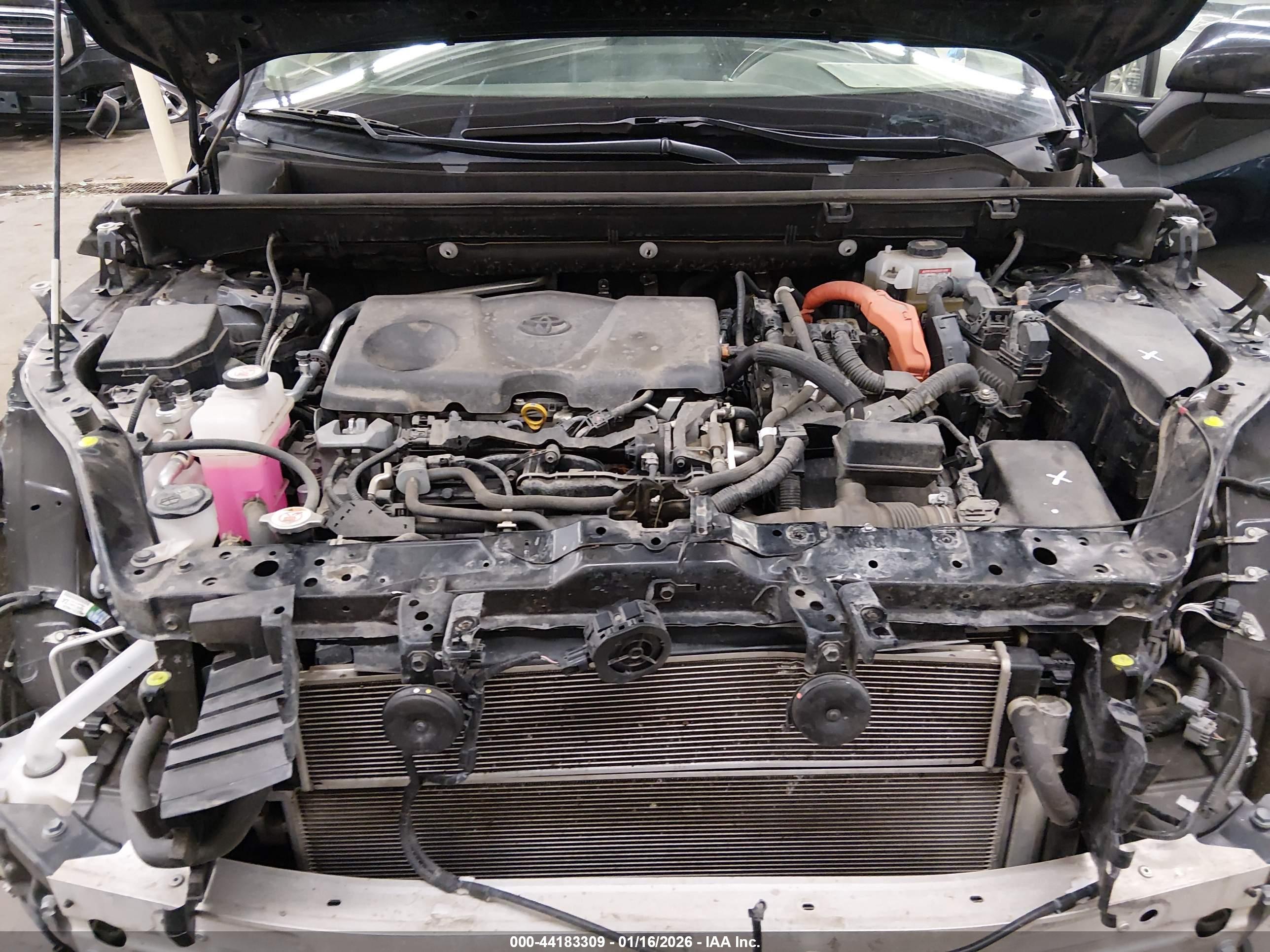 TOYOTA RAV4 image 10