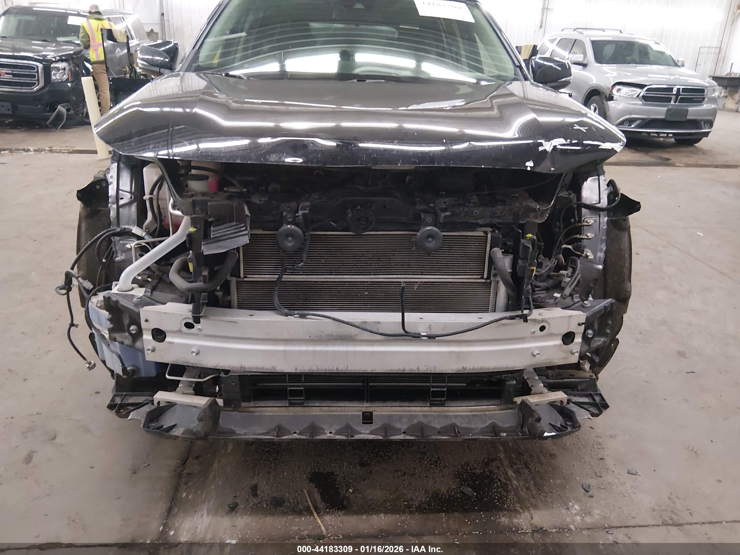TOYOTA RAV4 image 6