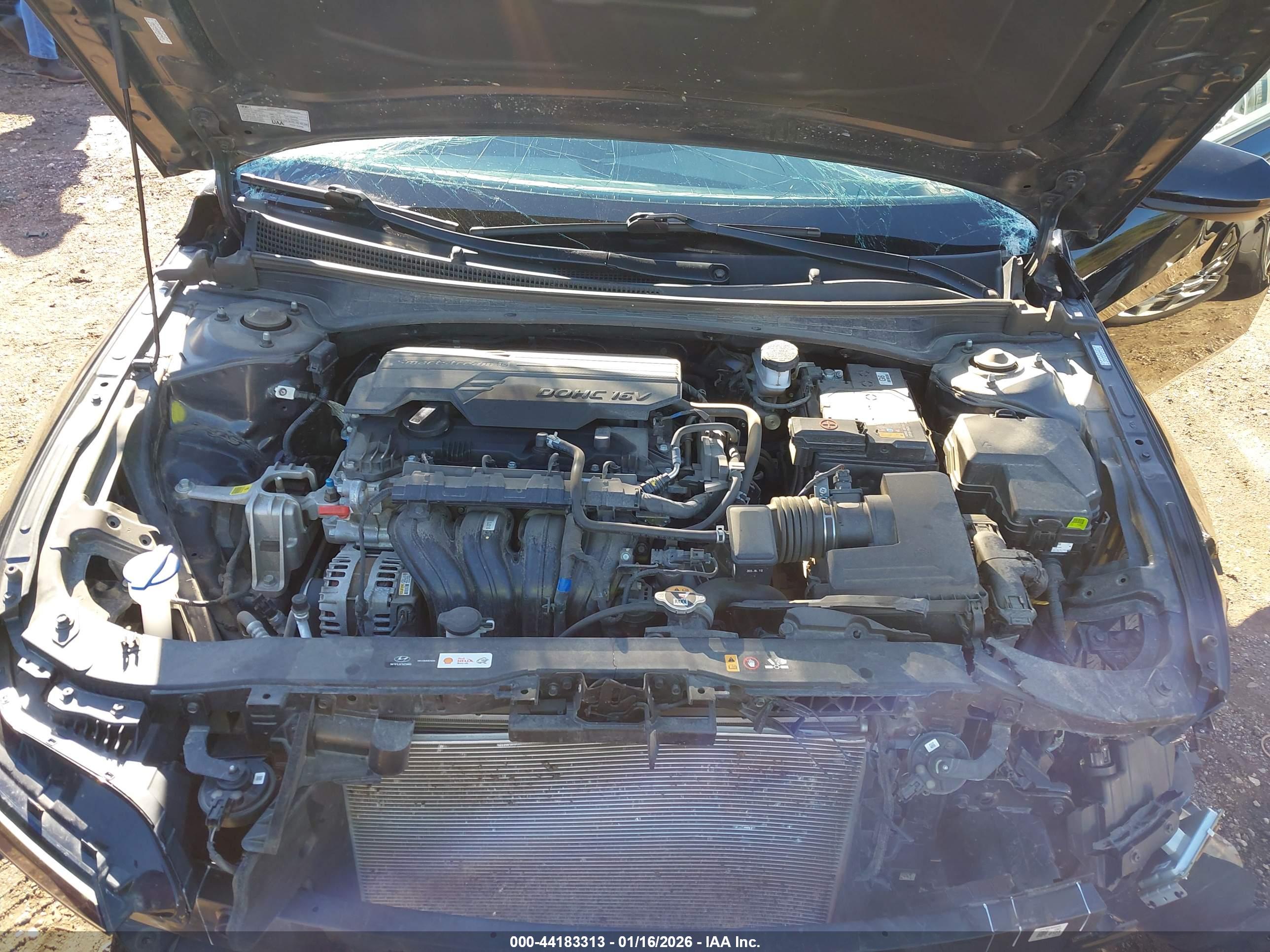 HYUNDAI ELANTRA image 10
