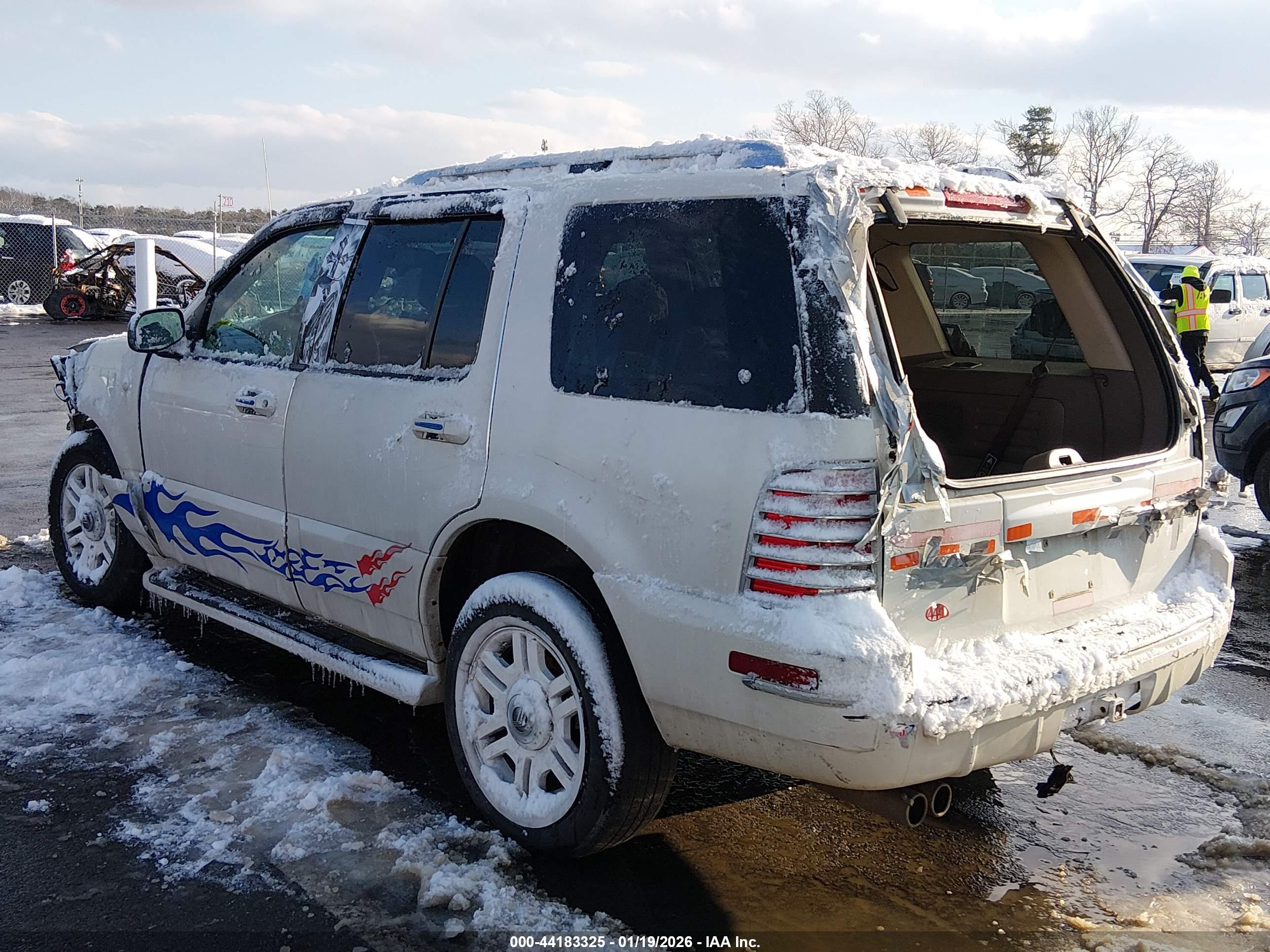 MERCURY MOUNTAINEER image 3