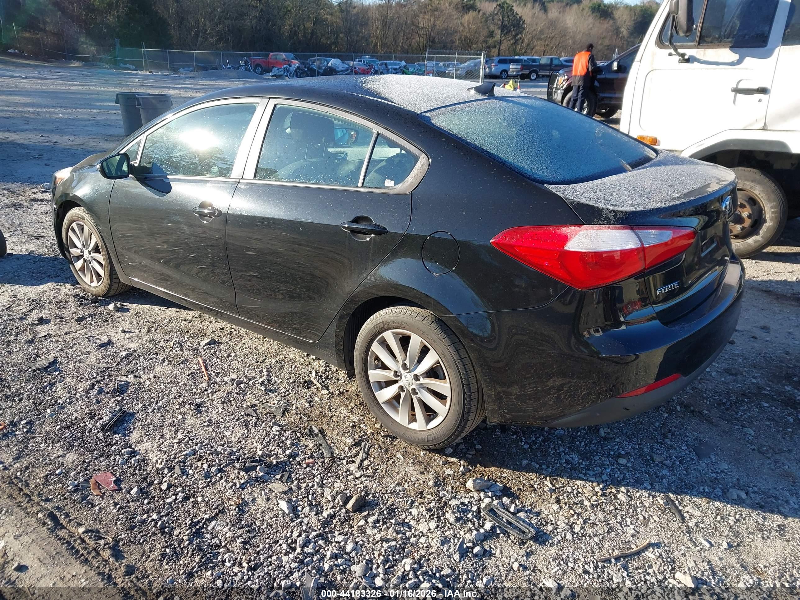 KIA FORTE image 3