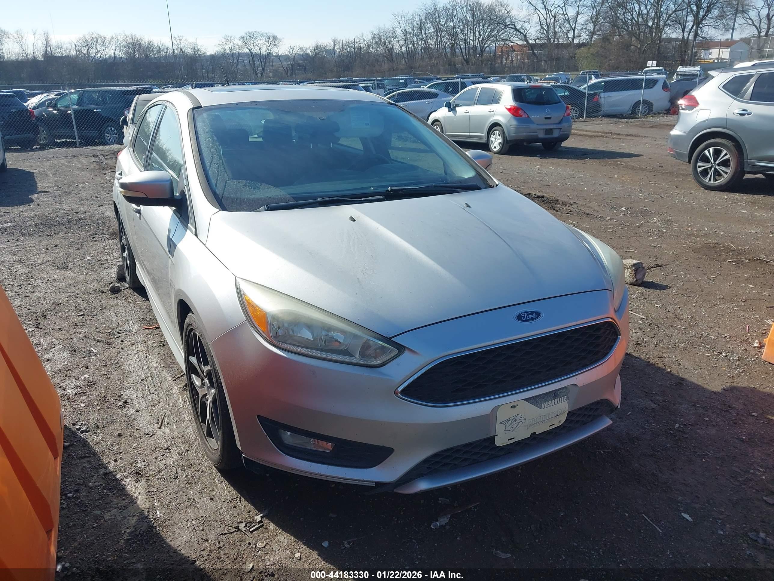 FORD FOCUS image 6