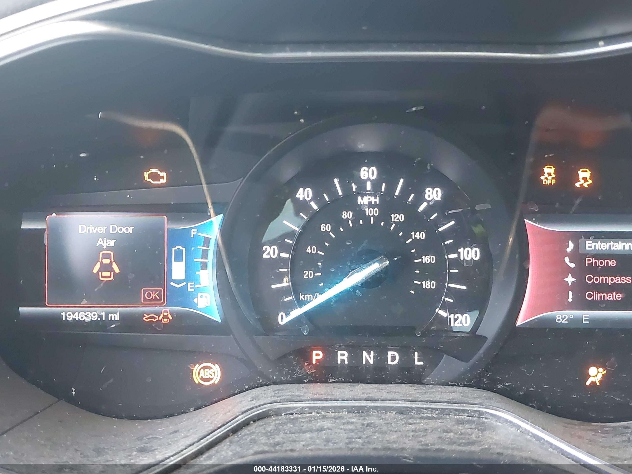 FORD FUSION image 7