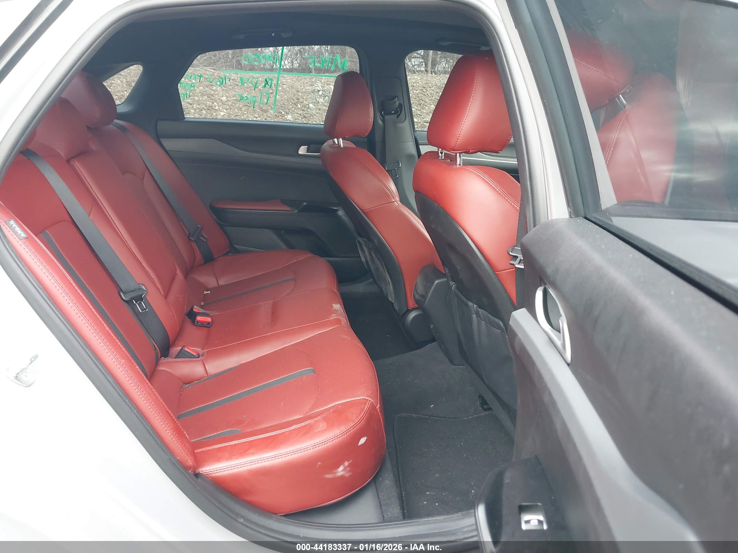 KIA K5 image 8