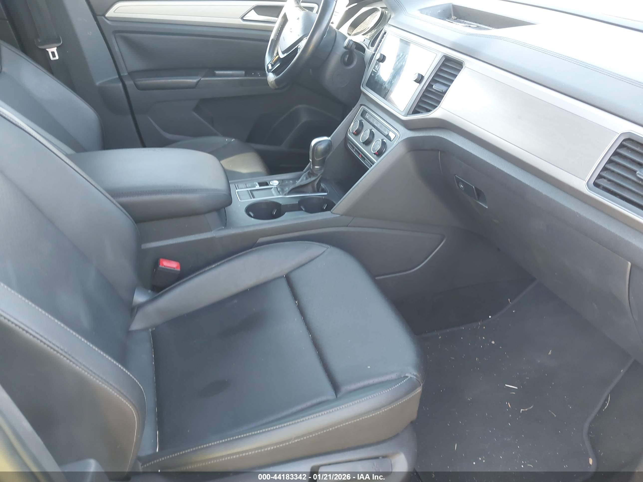 VOLKSWAGEN ATLAS image 5