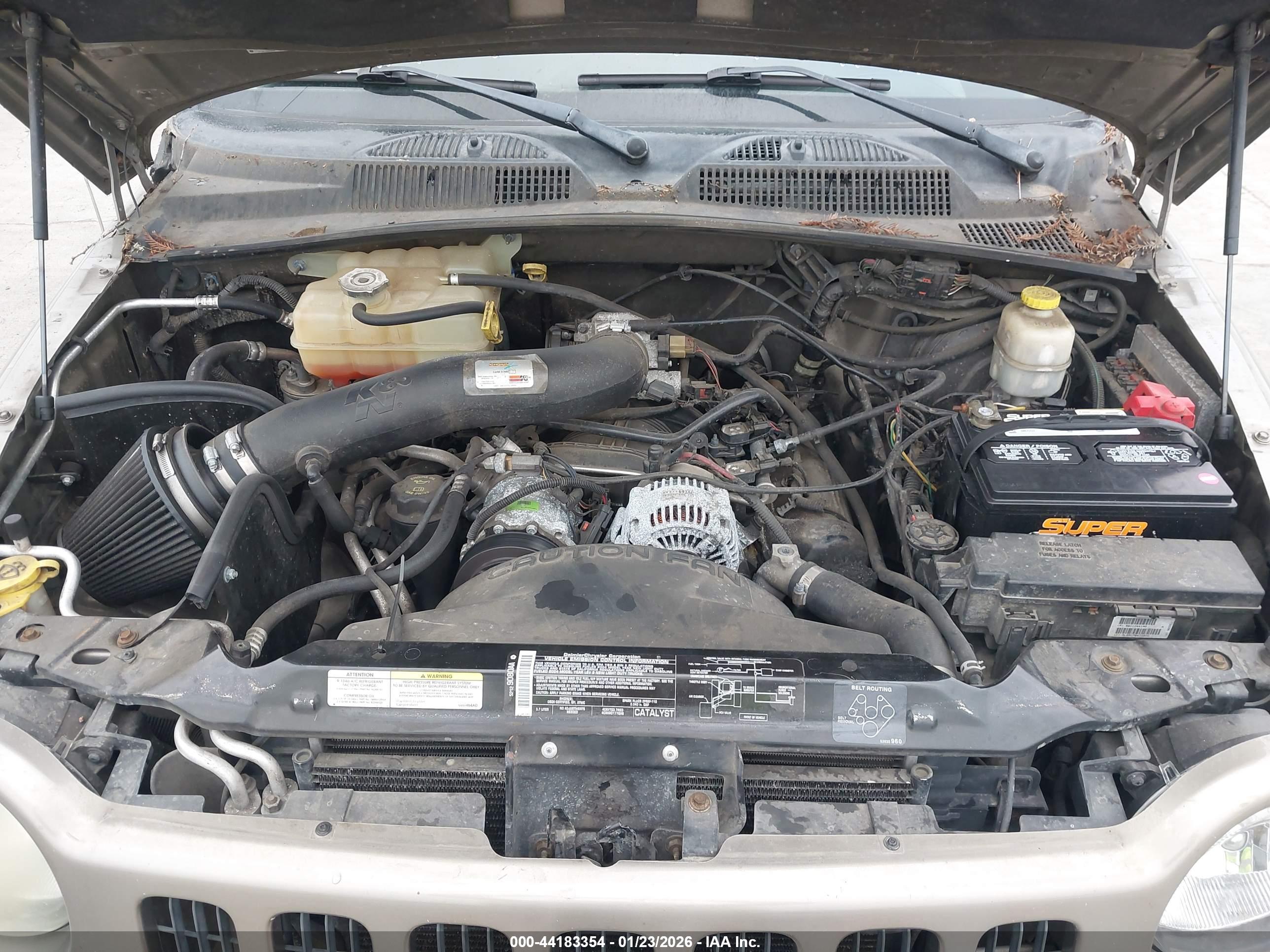 JEEP LIBERTY image 10