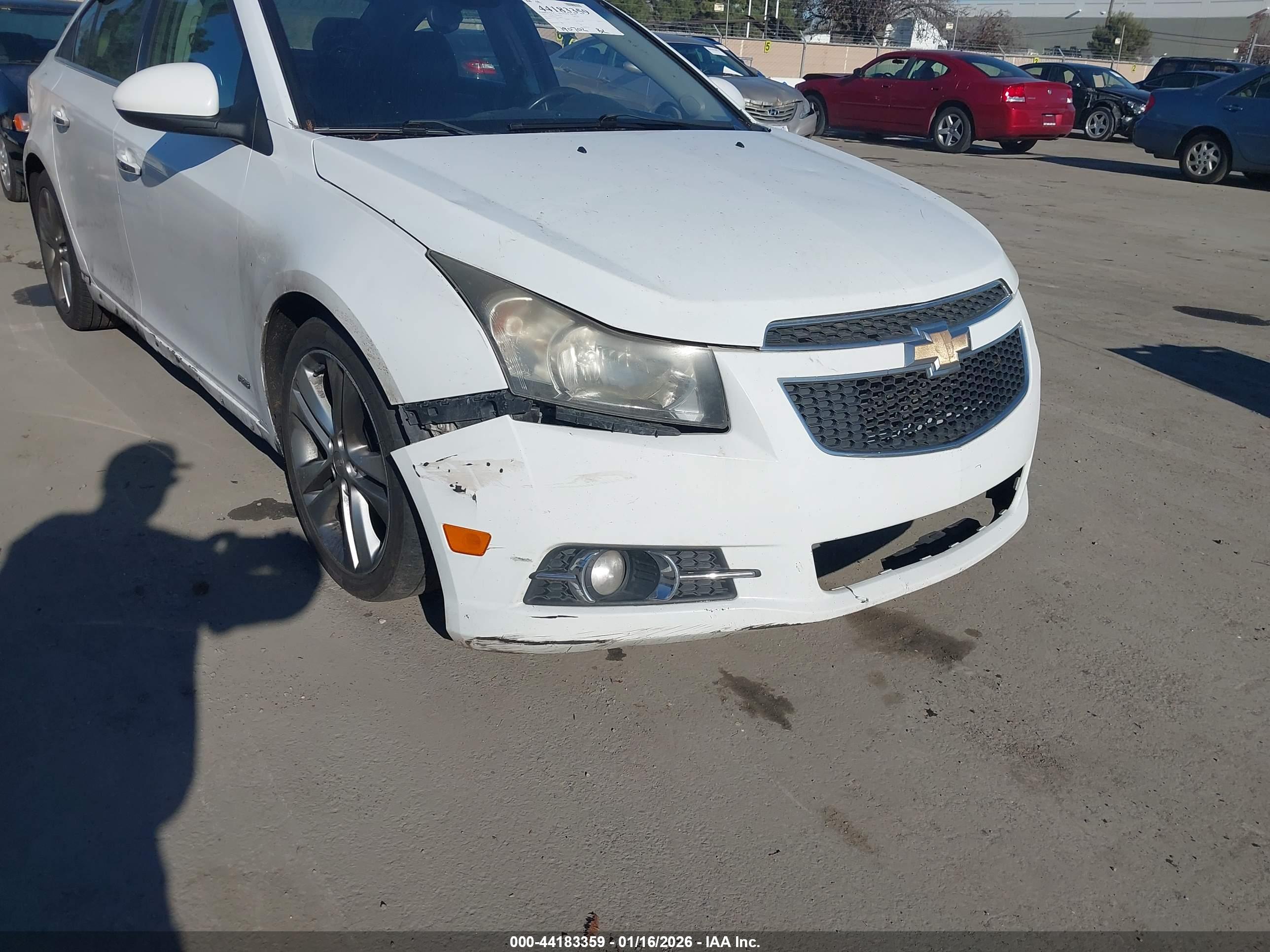 CHEVROLET CRUZE image 6