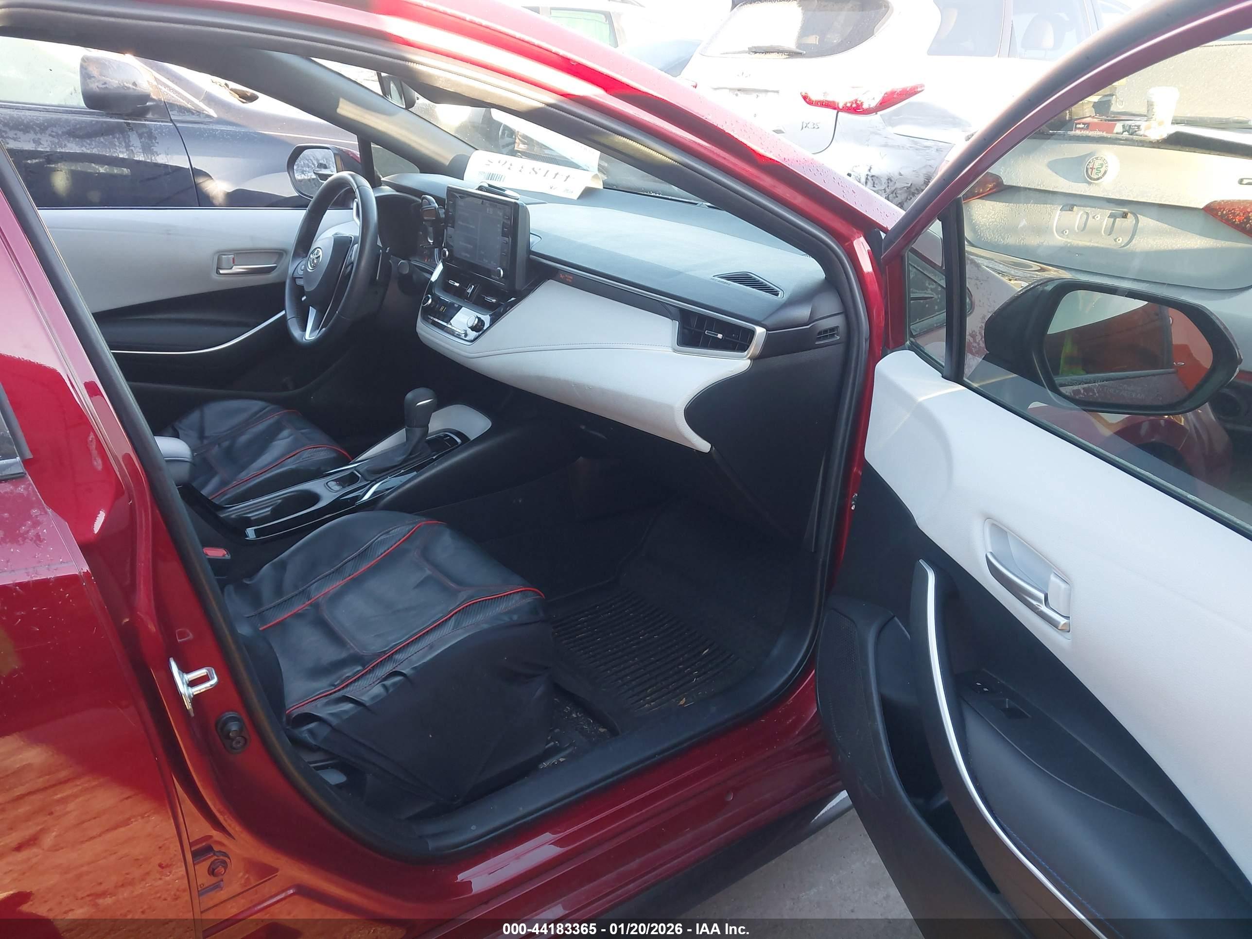 TOYOTA COROLLA image 5