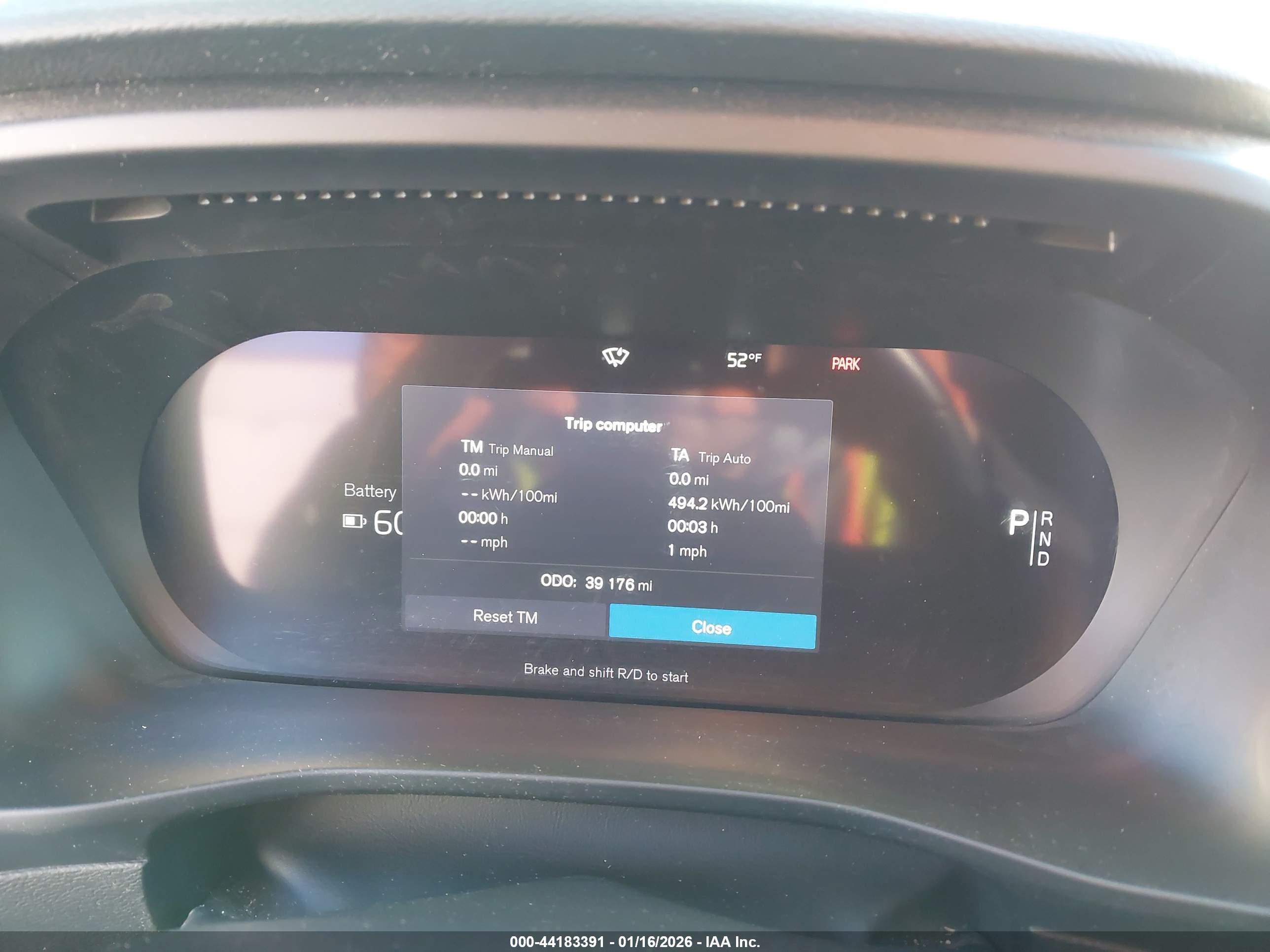VOLVO XC40 image 7