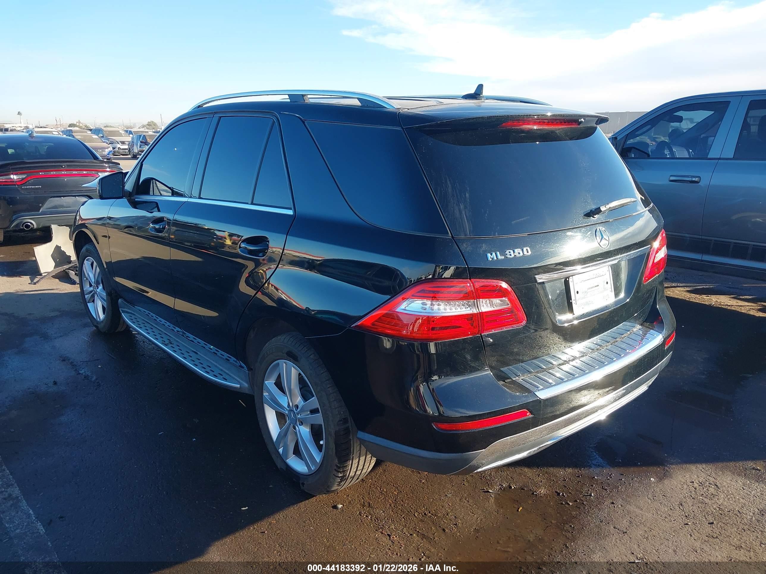 MERCEDES-BENZ ML image 3