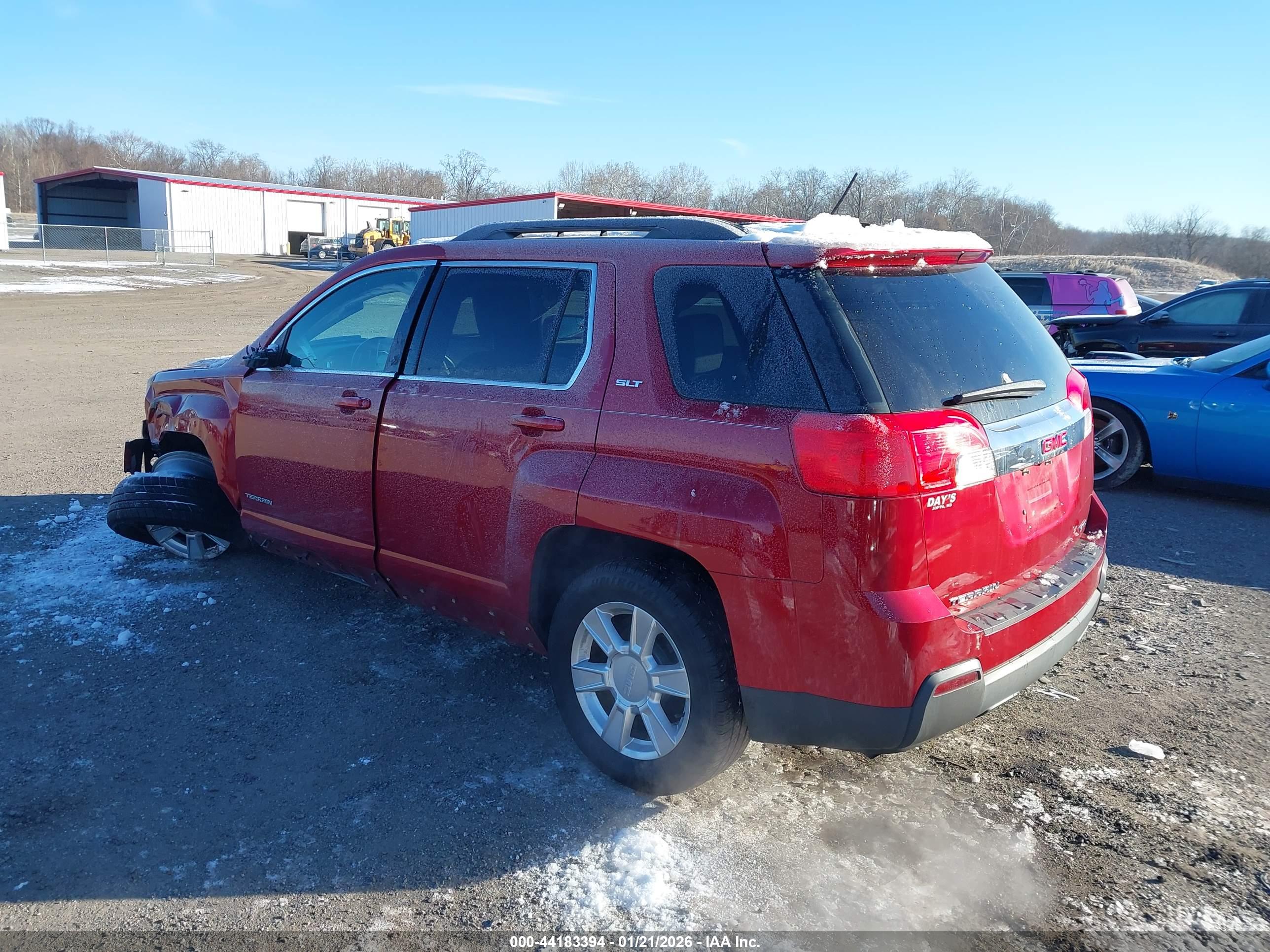 GMC TERRAIN image 3