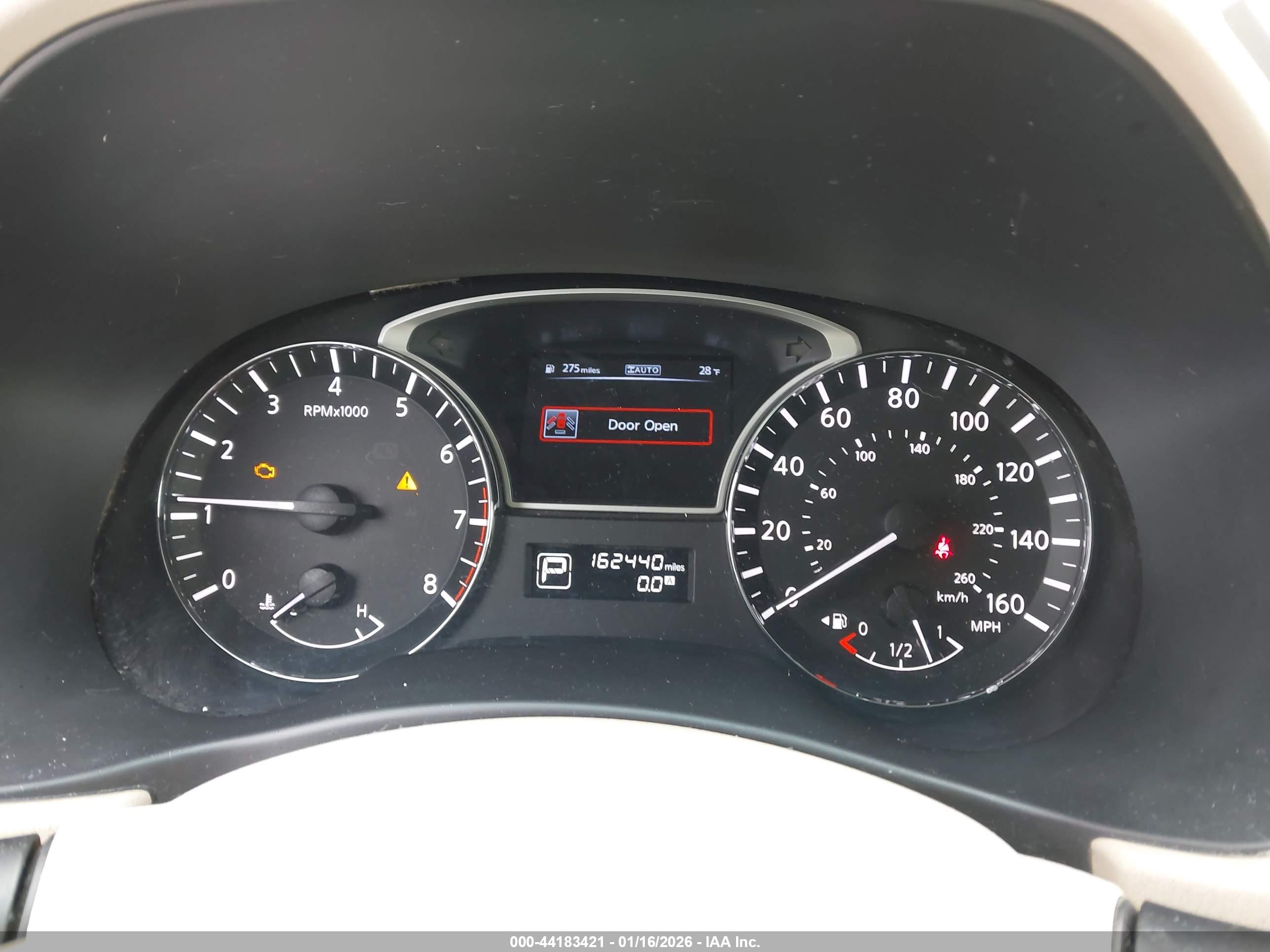 NISSAN PATHFINDER image 7