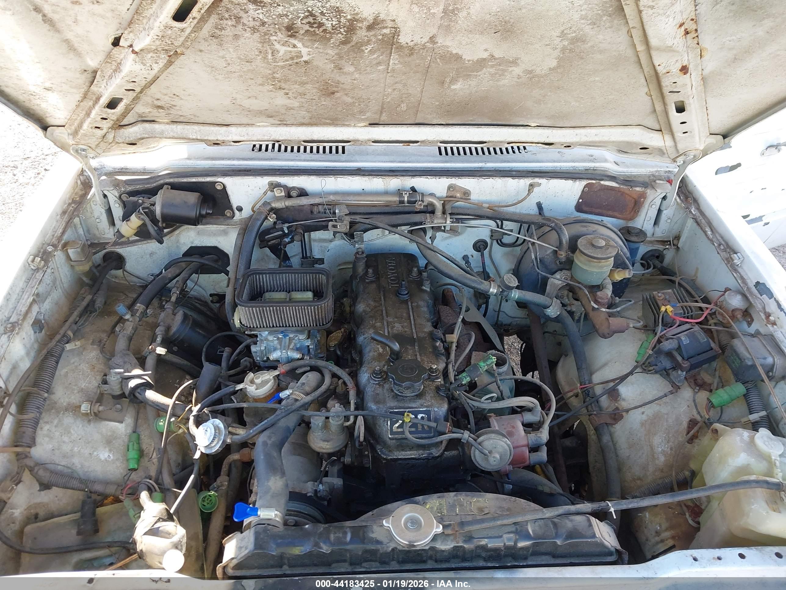 TOYOTA PICKUP image 10