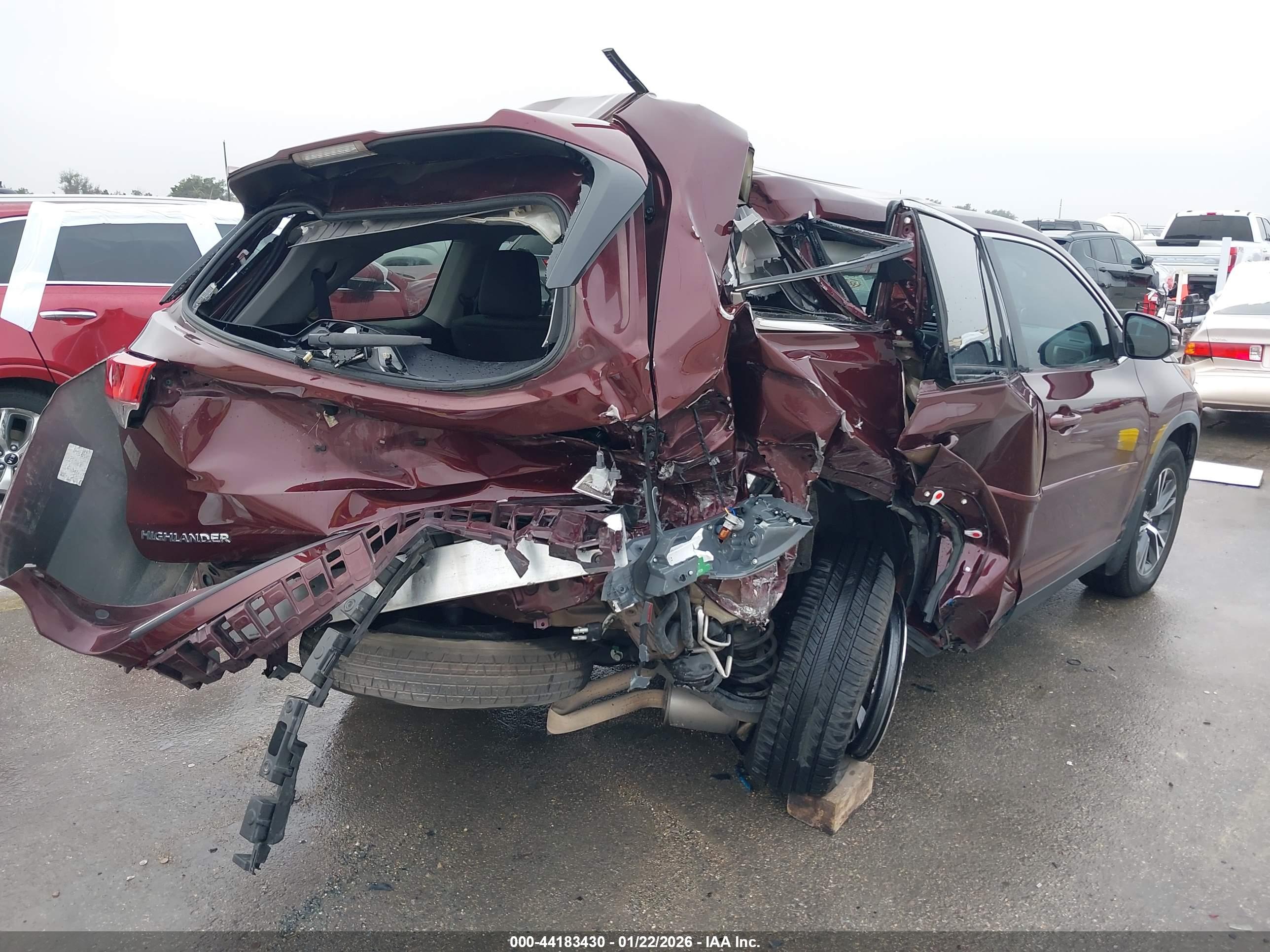 TOYOTA HIGHLANDER image 6