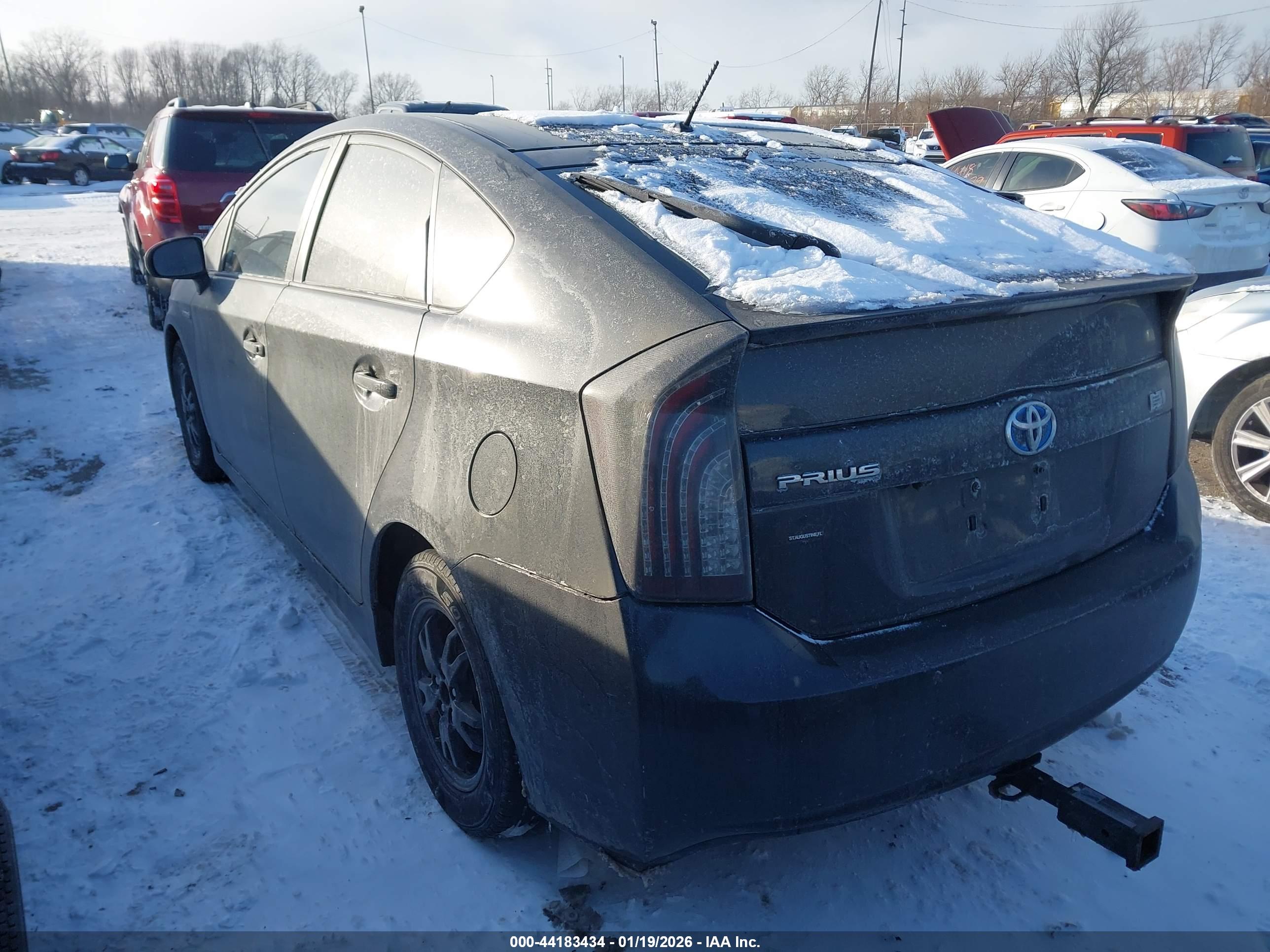 TOYOTA PRIUS image 3
