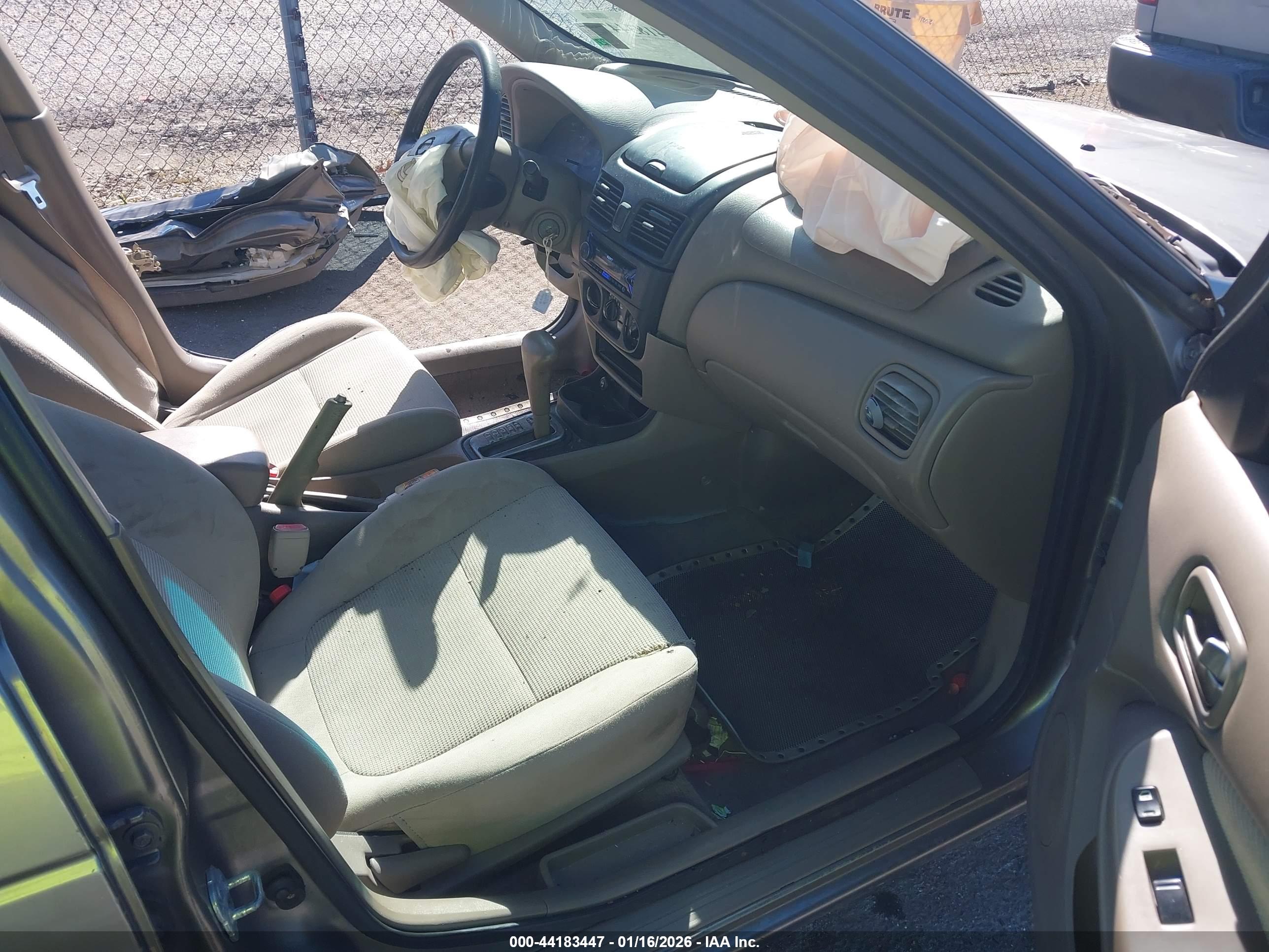 NISSAN SENTRA image 5