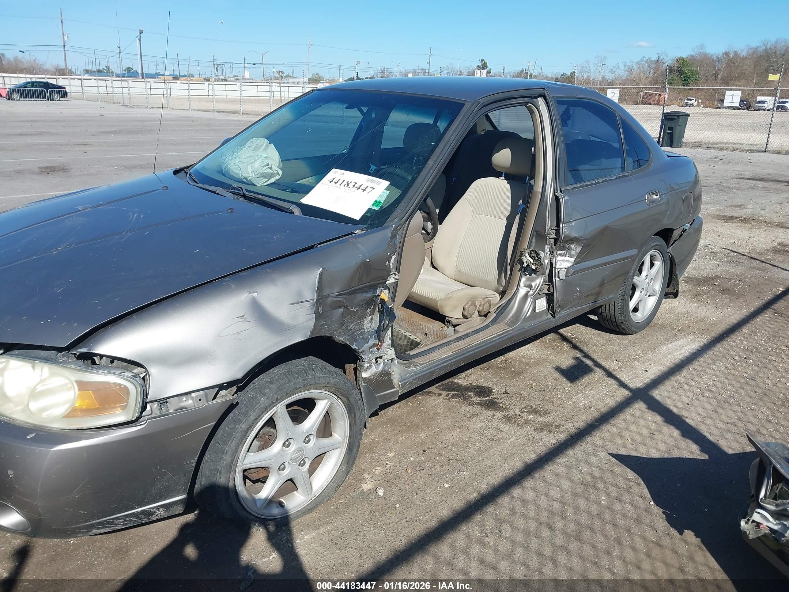 NISSAN SENTRA image 6