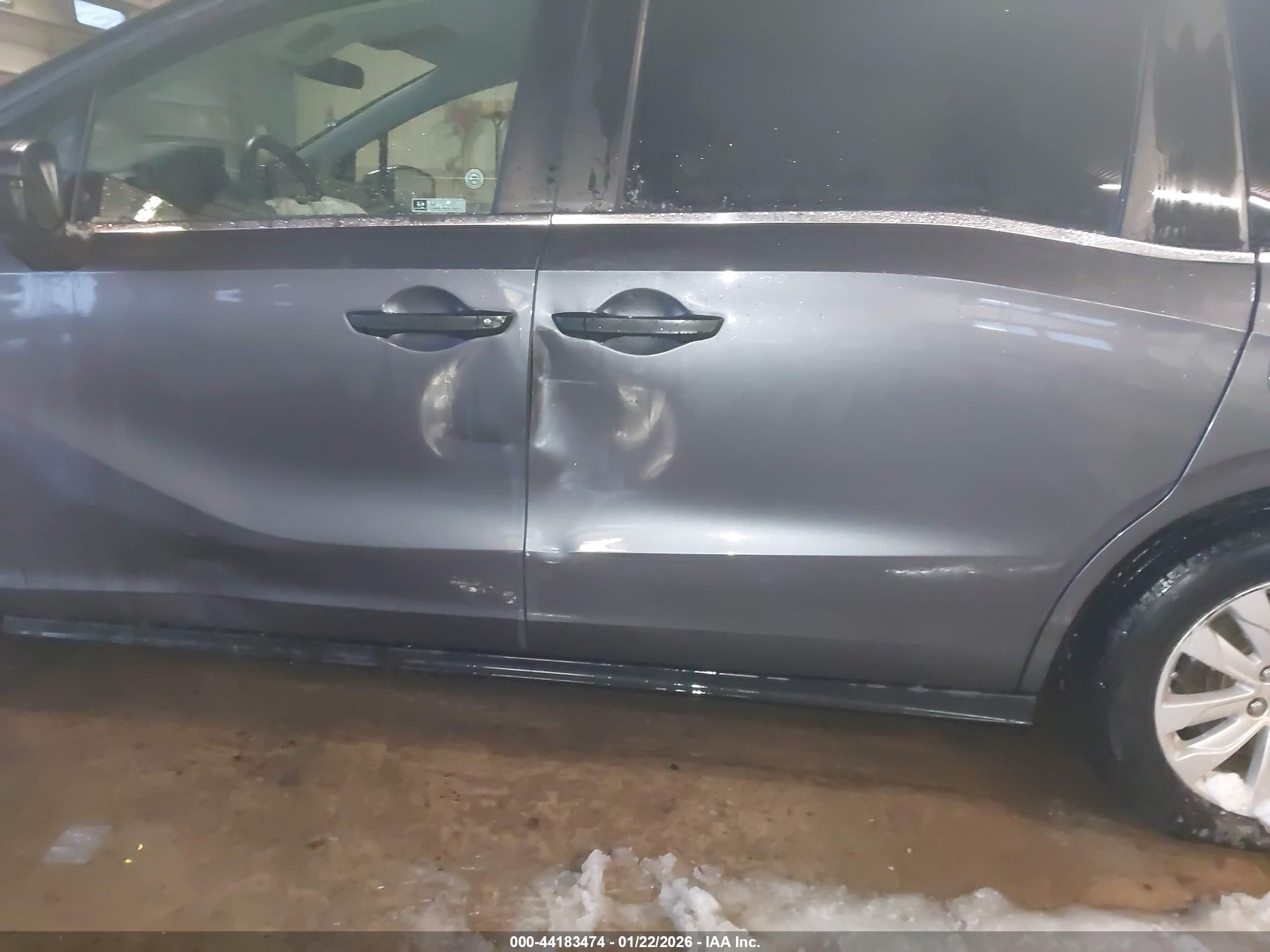 HONDA ODYSSEY image 6