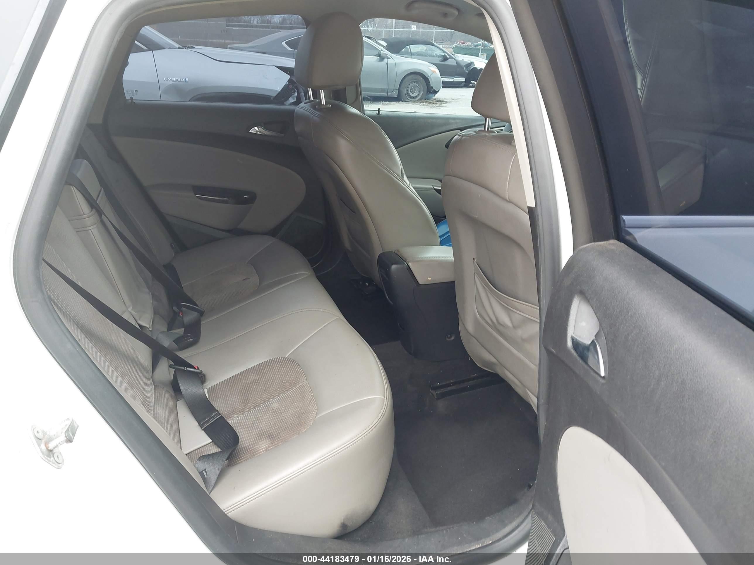 BUICK VERANO image 8
