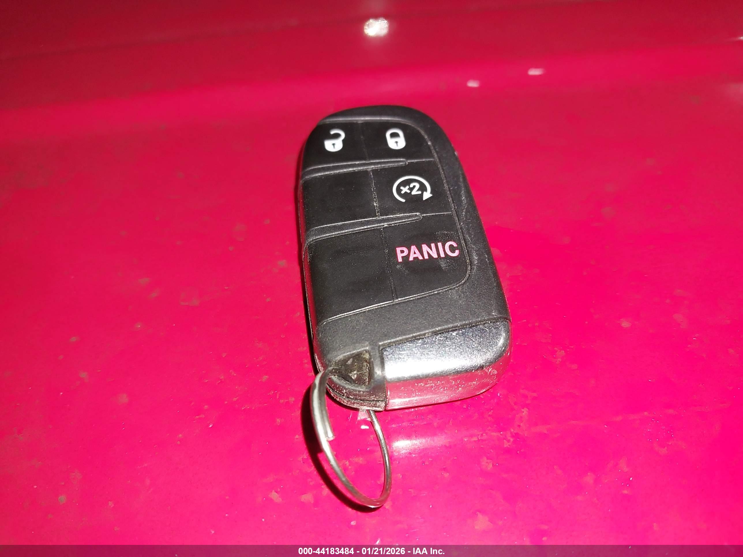 JEEP RENEGADE image 11