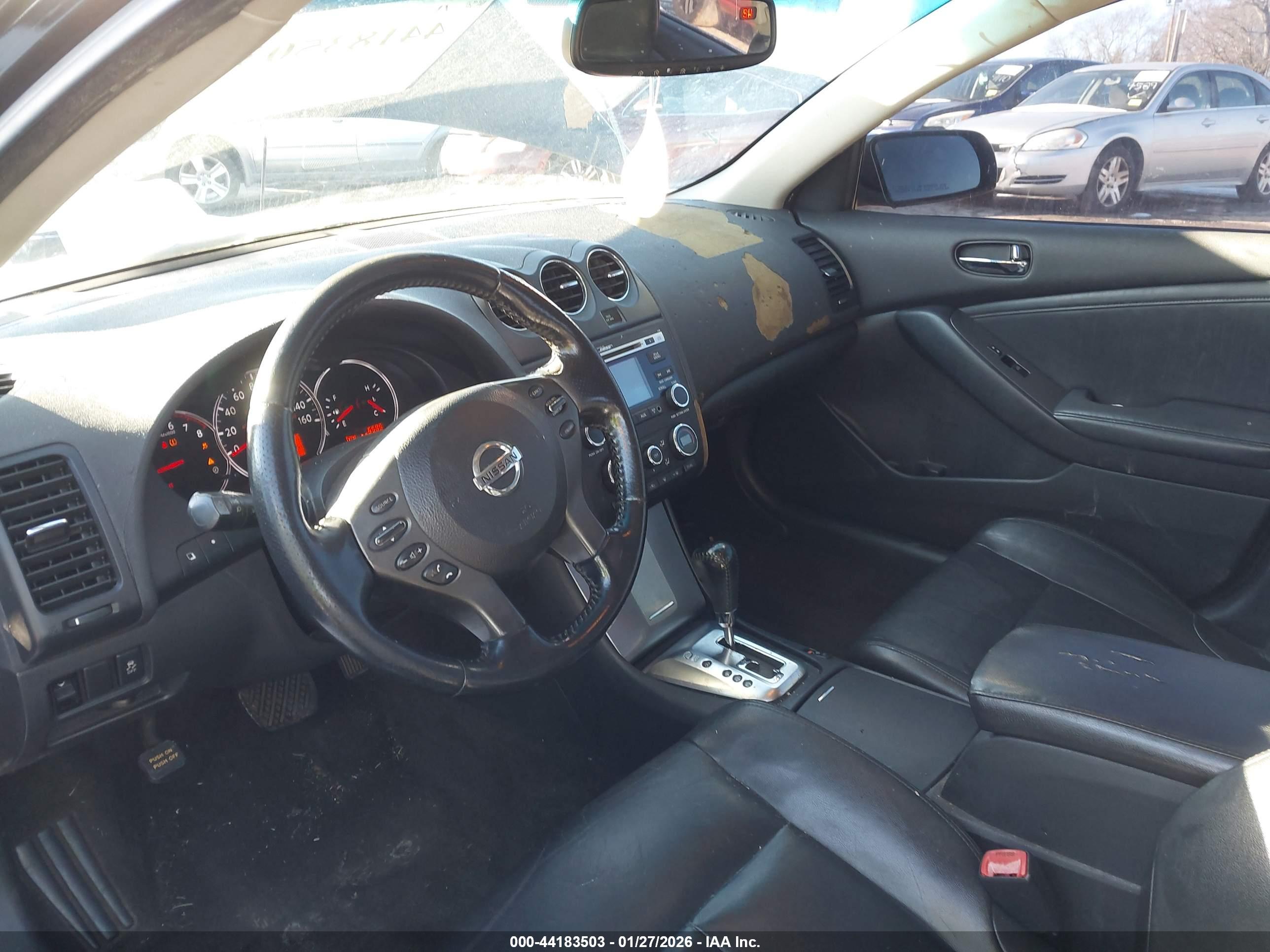 NISSAN ALTIMA image 5