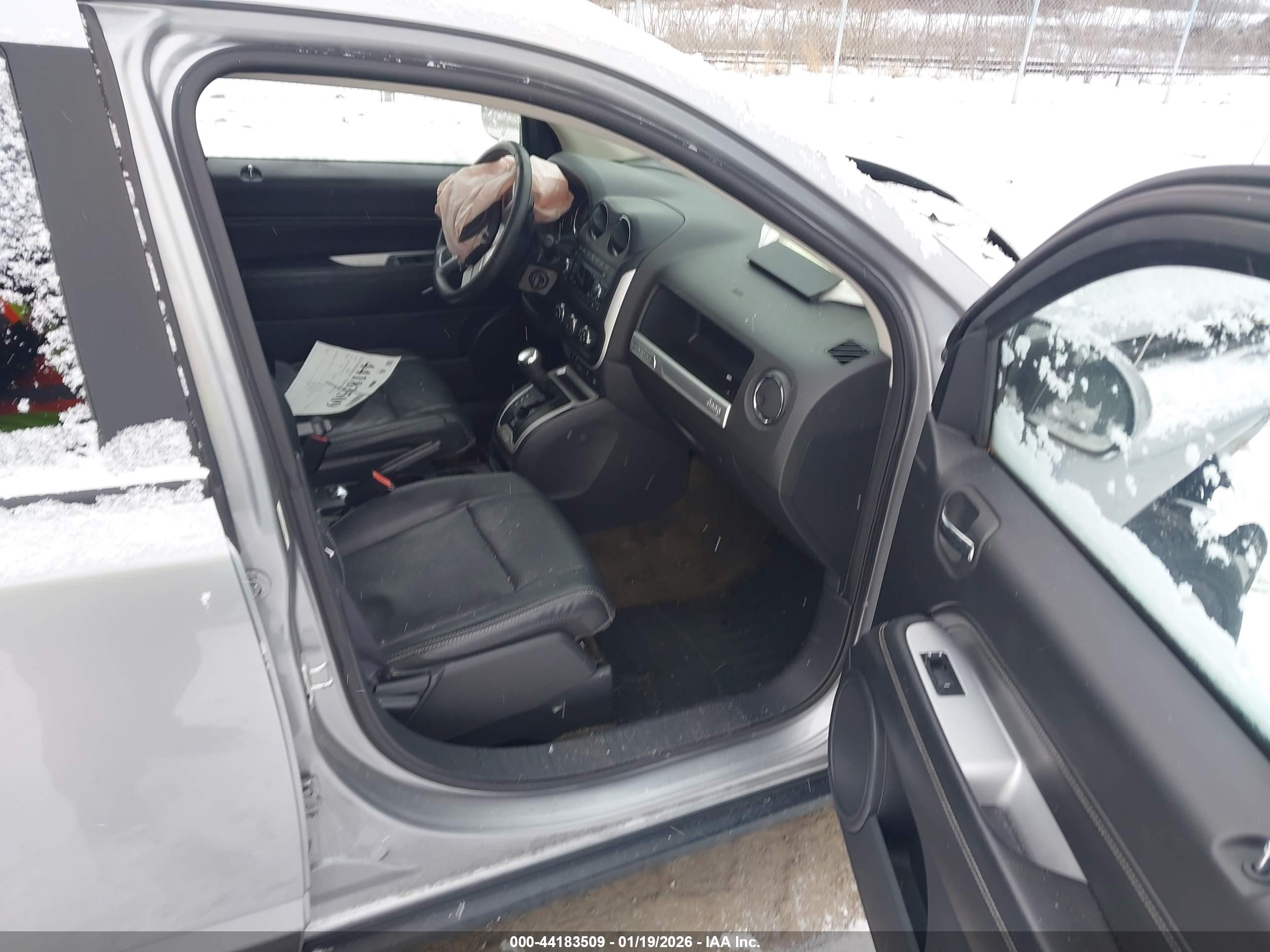 JEEP COMPASS image 5