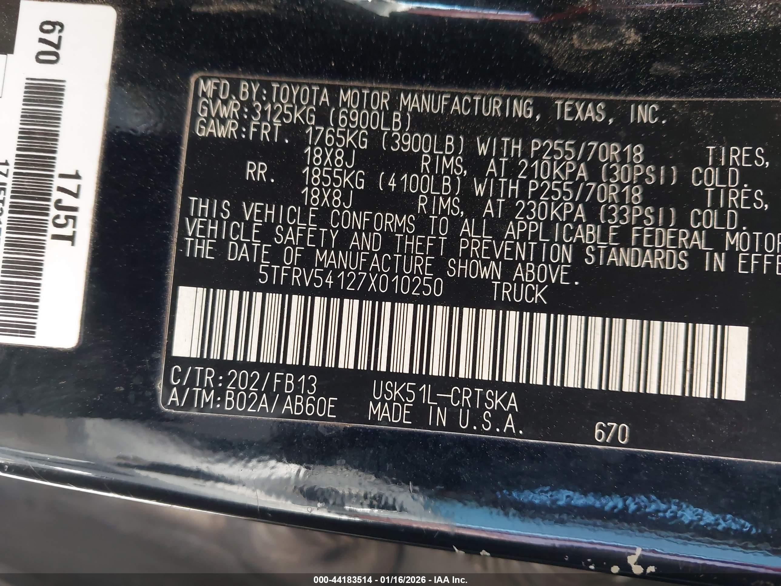 TOYOTA TUNDRA image 9