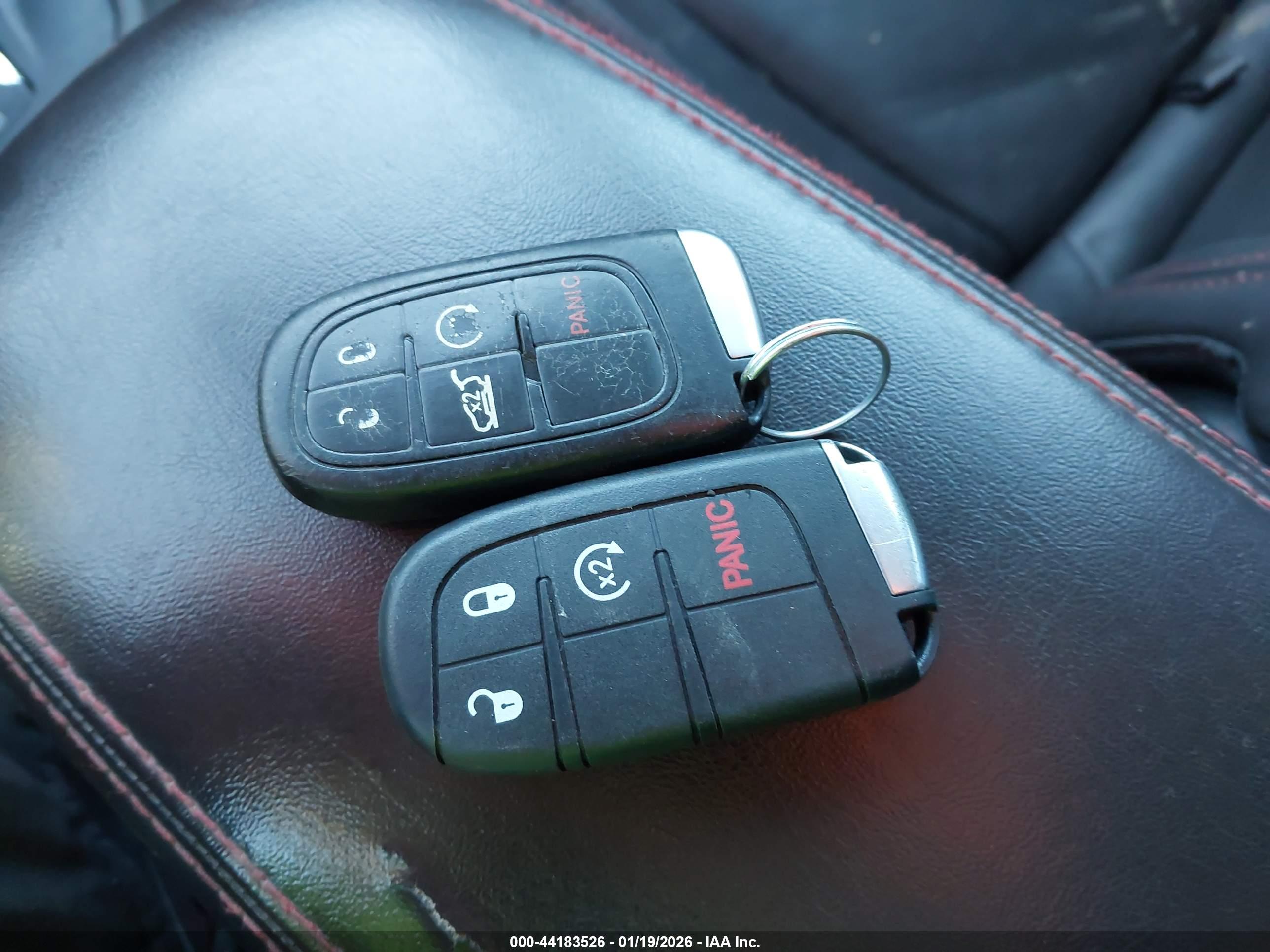 JEEP CHEROKEE image 11