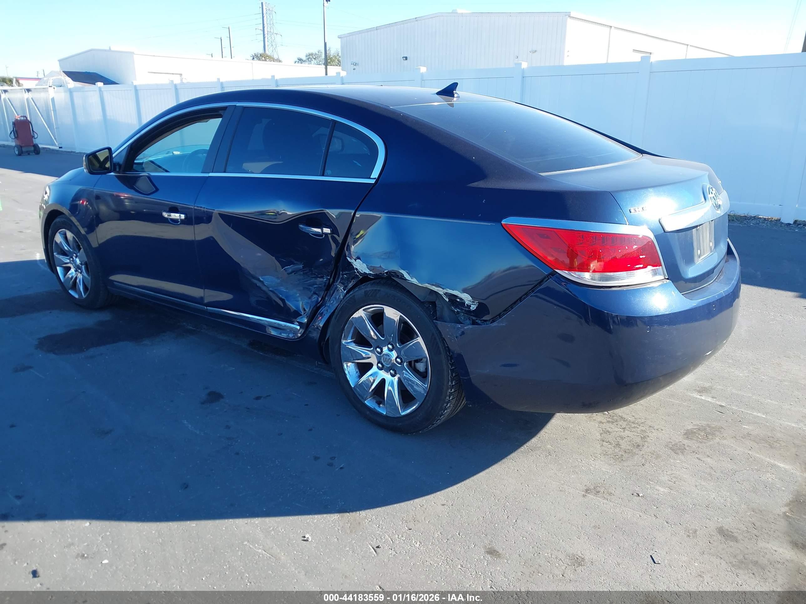 BUICK LACROSSE image 3
