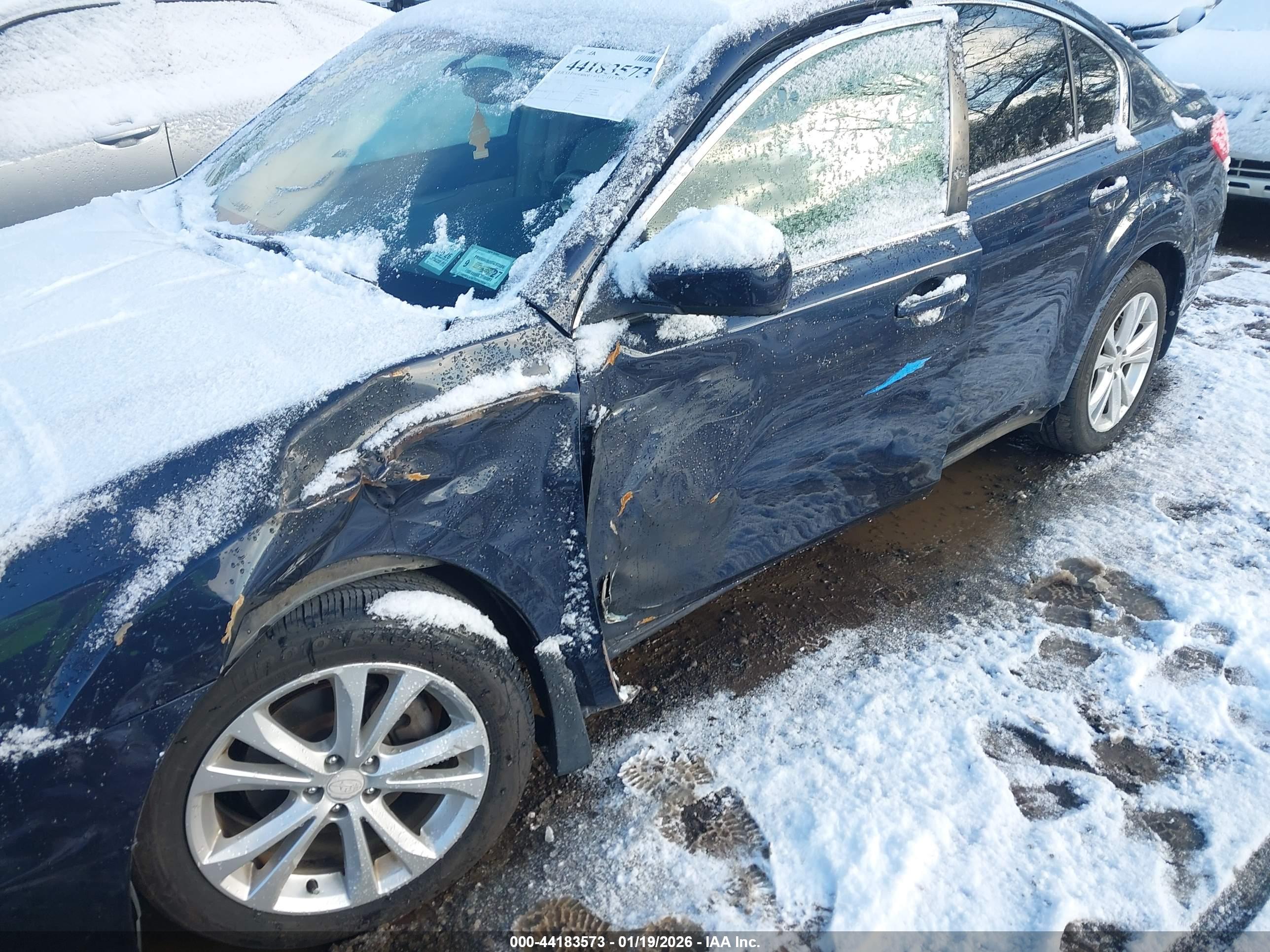 SUBARU LEGACY image 6