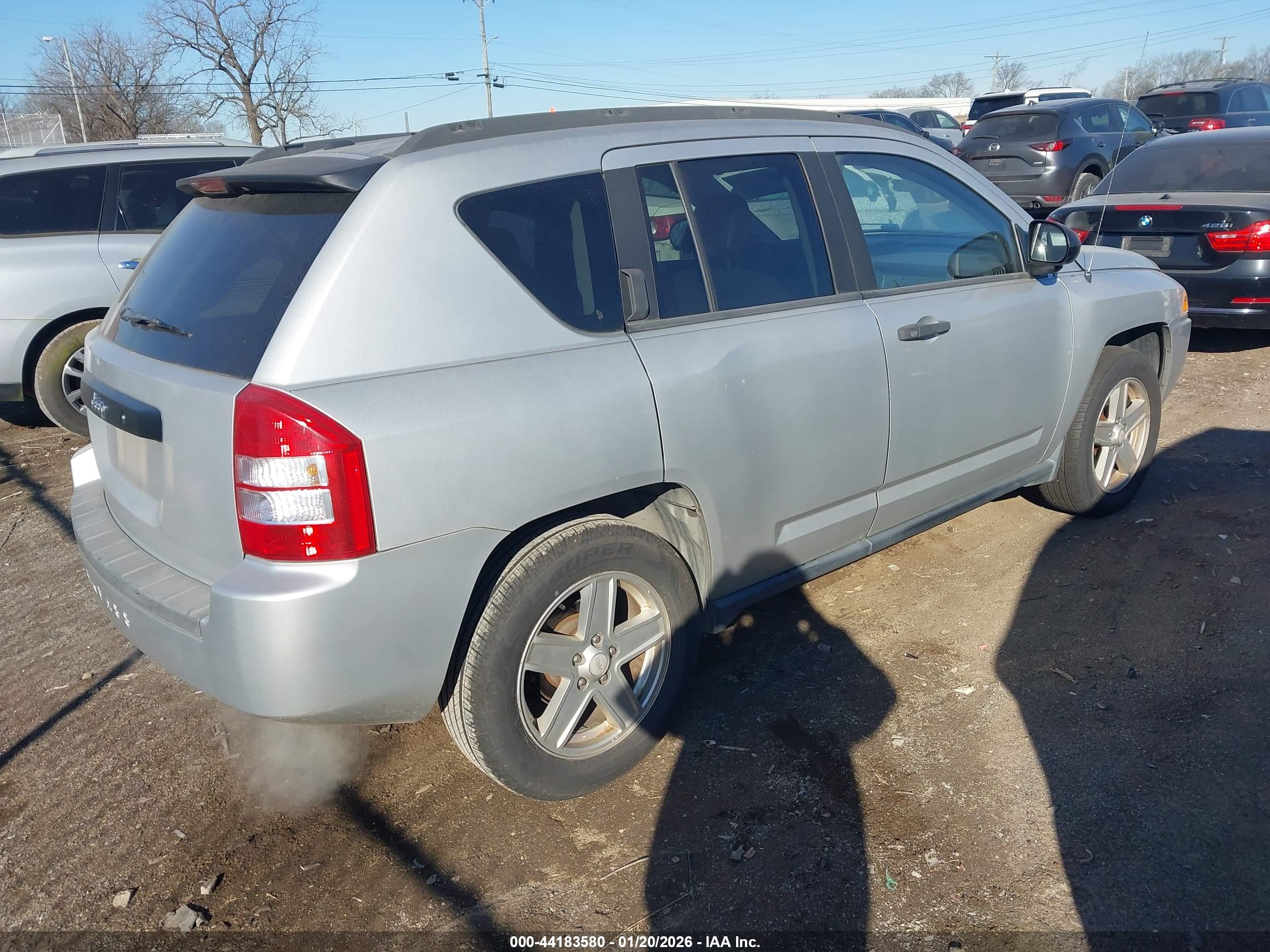 JEEP COMPASS image 4