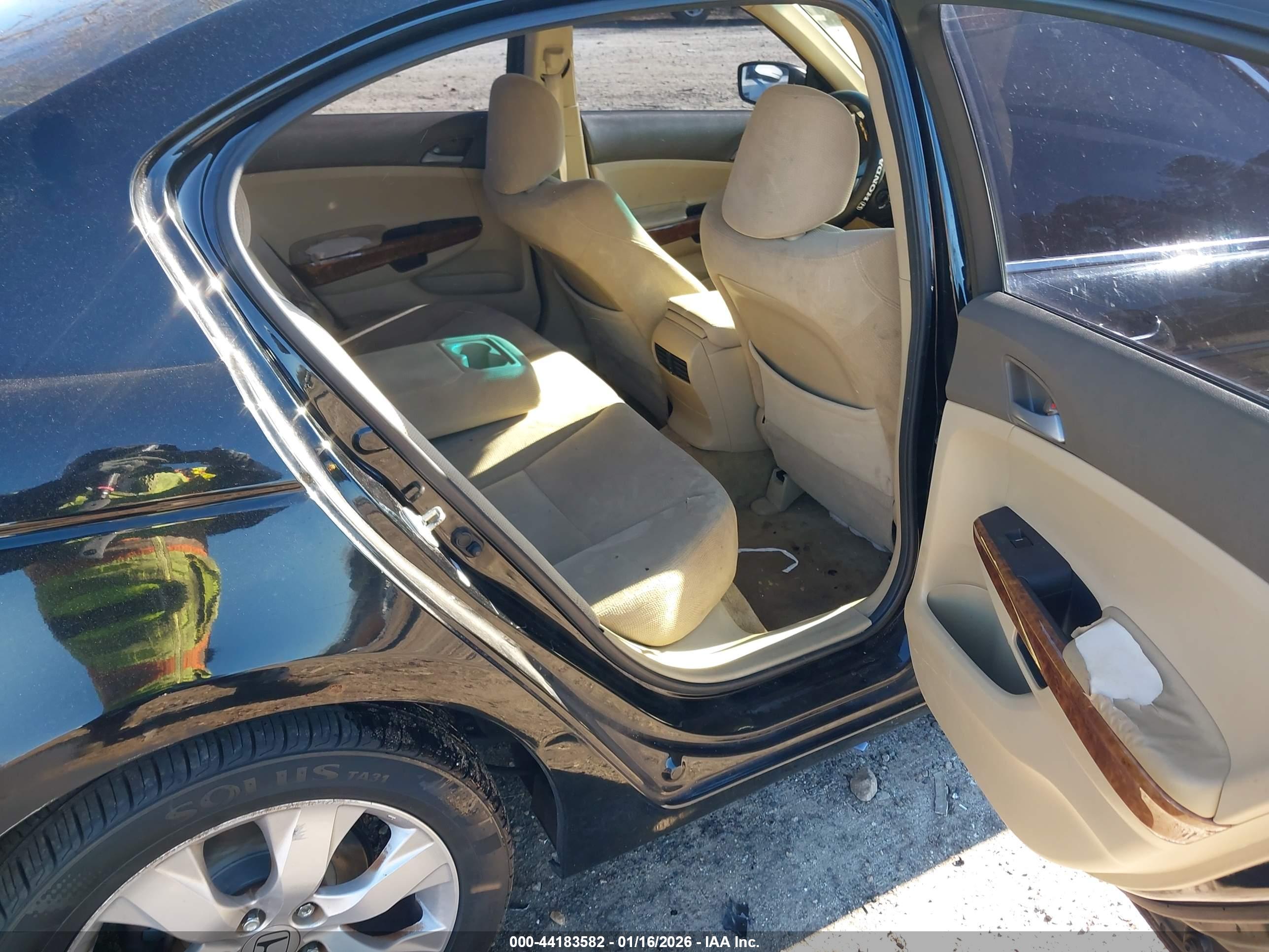 HONDA ACCORD image 8