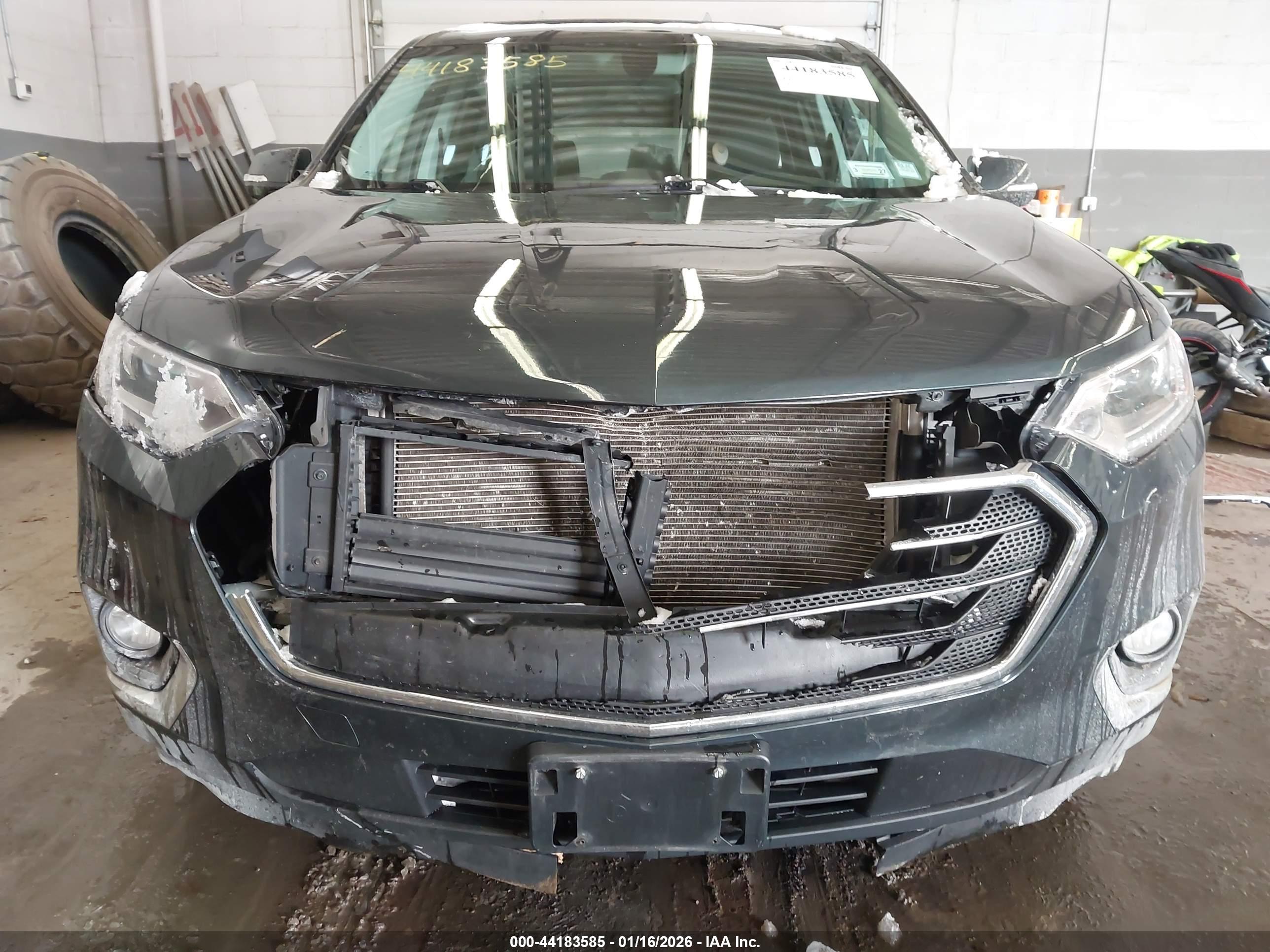 CHEVROLET TRAVERSE image 6