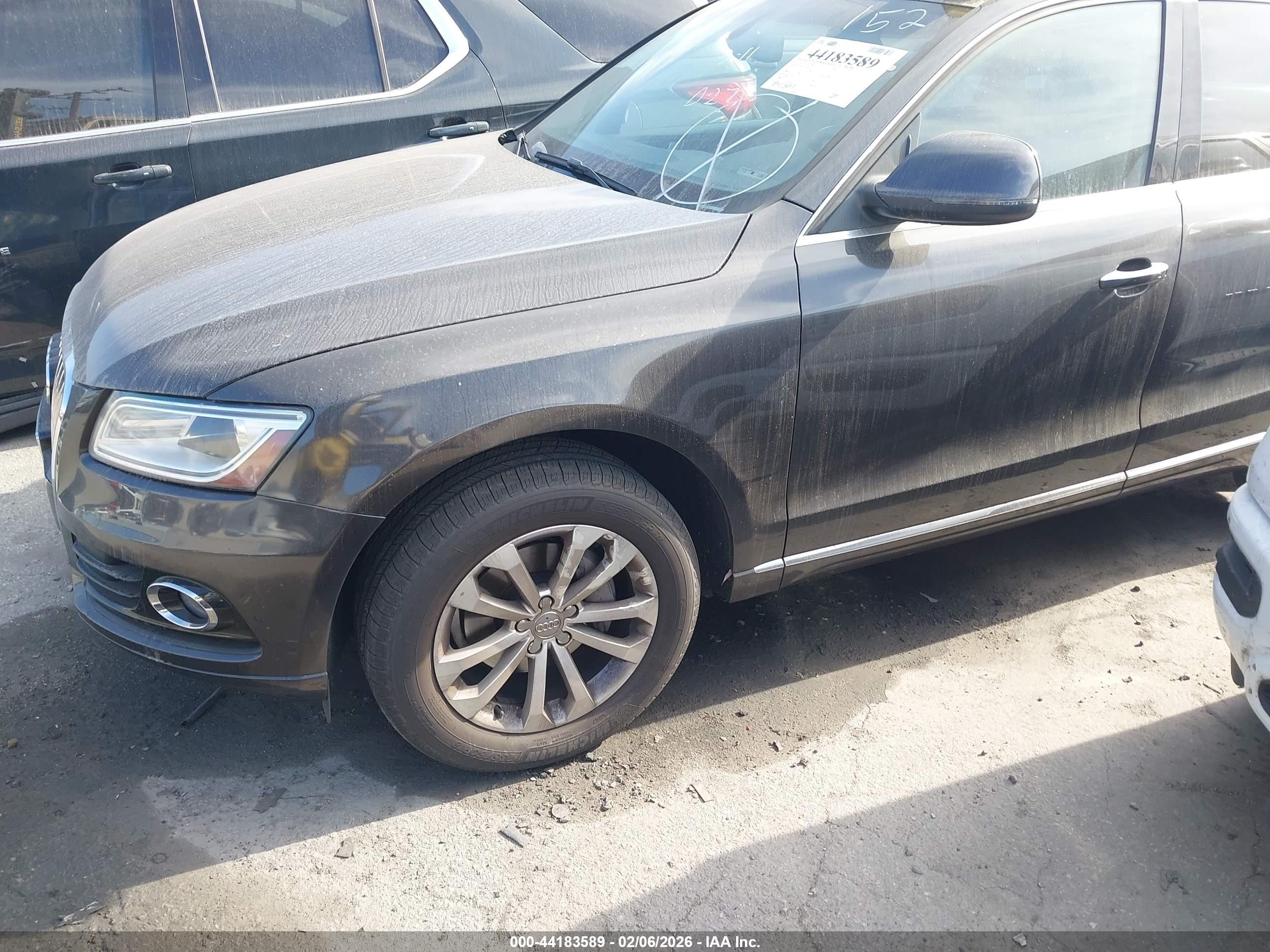 AUDI Q5 image 2