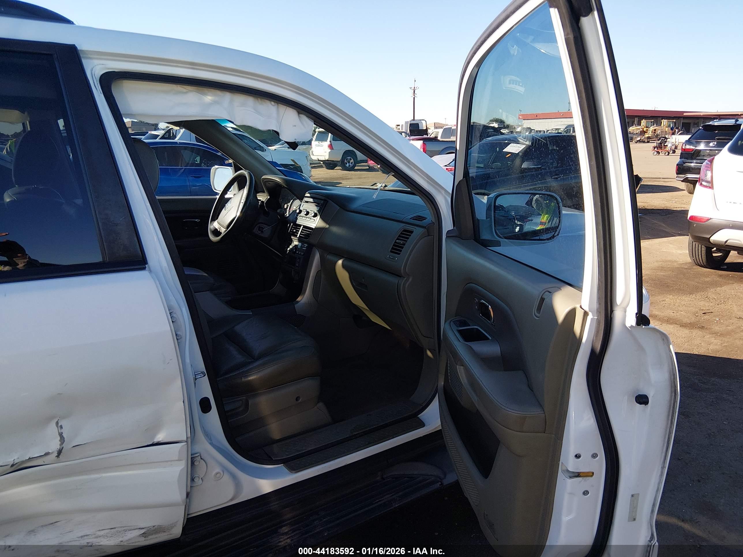 HONDA PILOT image 5